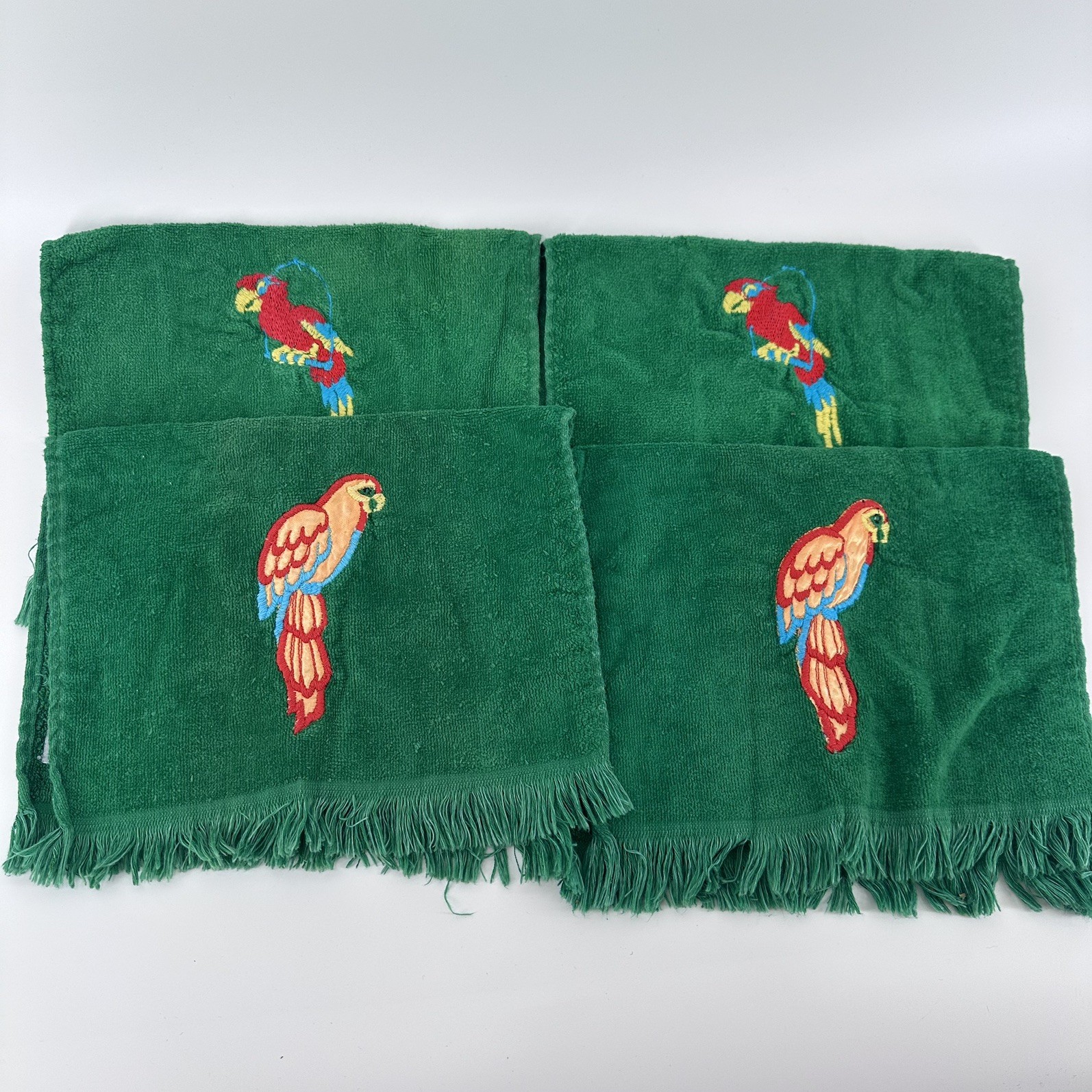 Vintage Ames Green Fringed Towels Set 4 Embroidered Parrot Bird Retro Bath 70’s