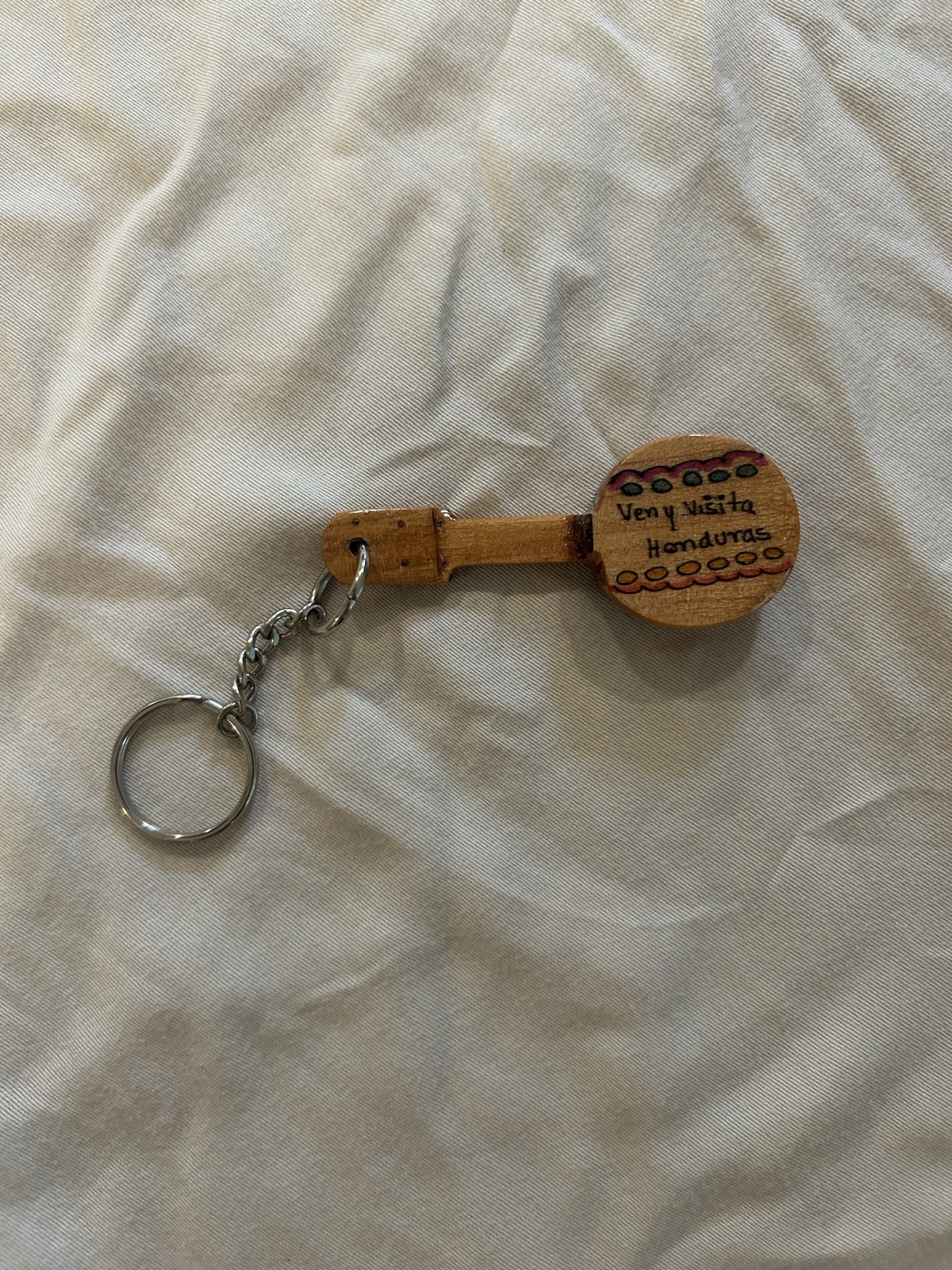 Vintage Wooden Mandolin Keychain \