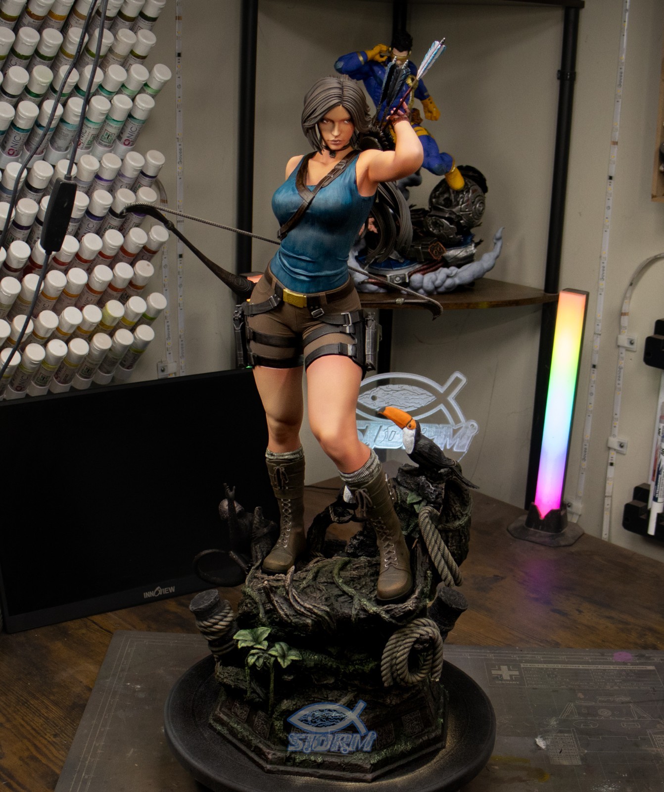 Lara Croft 1/6 Scale Resin Kit - Unpainted DIY Figure (Custom Scales Available)