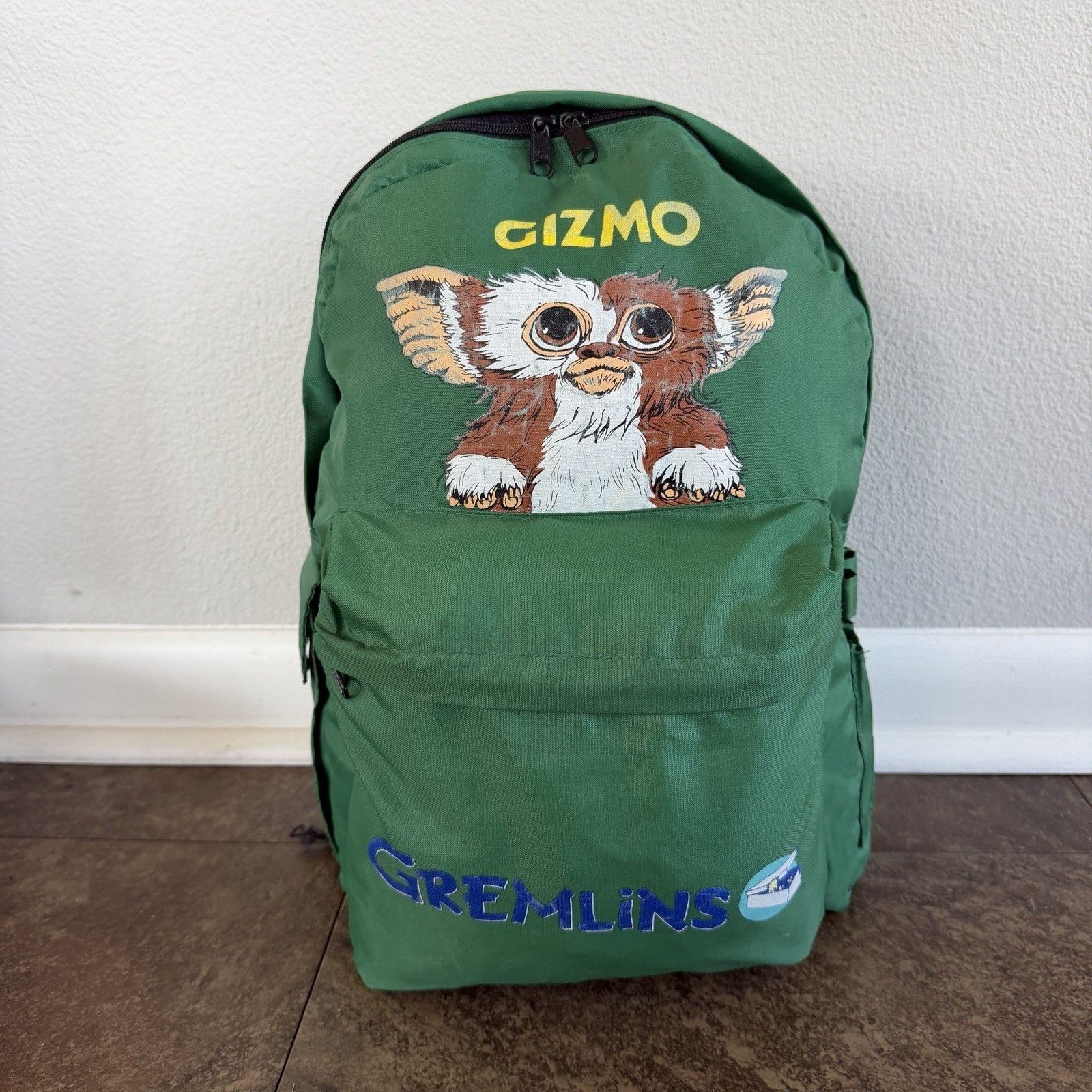Vtg 1984 Gremlins Gizmo Backpack Green Nylon Warner Bros 80s Movie Promo 15”x11” Vtg 1984 Gremlins Gizmo Backpack Green Nylon Warner Bros 80s Movie Promo 15”x11”