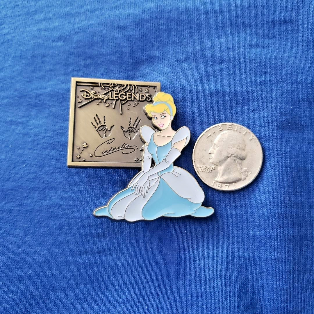 DEC Disney Legends Plaques Mystery Pin Princess Series 1 Cinderella TWDC