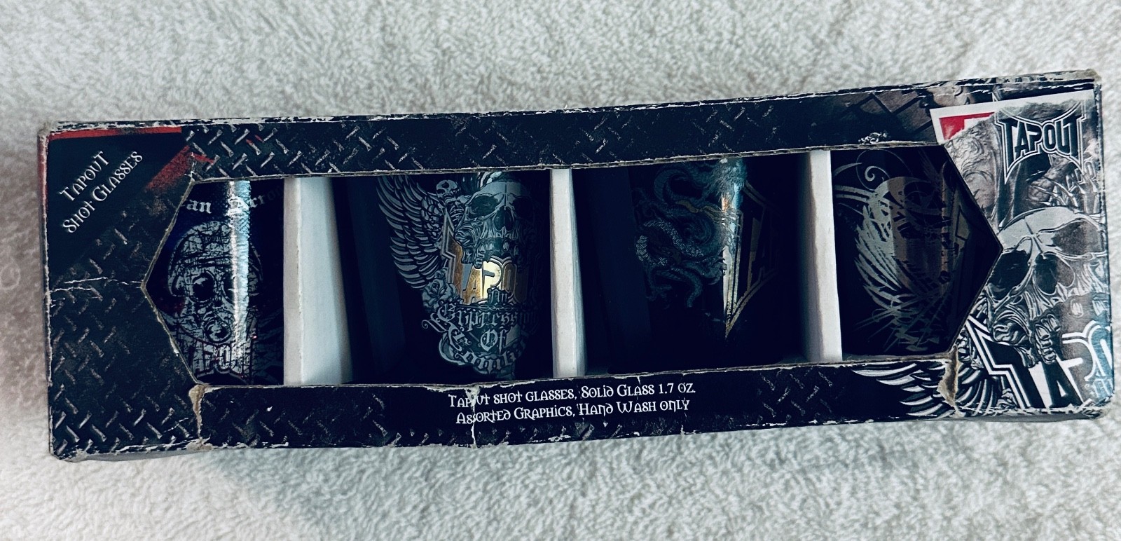 MMA TapouT 4-Piece 1.7 oz Vintage Collectable Skull Designed Shot Glass Set -NEW