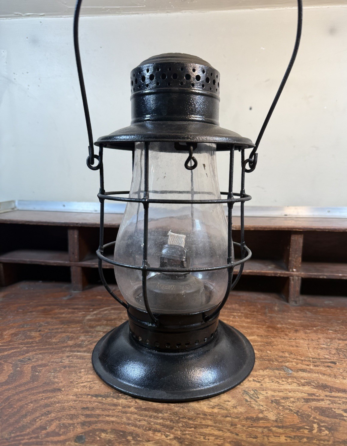 Dietz A. No. 1 Railroad Lantern with Clear Globe Great Condition Hot Blast Globe