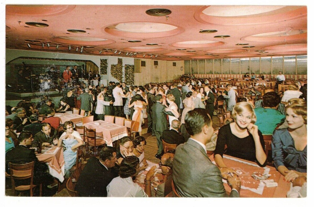 c1970 PC: The Terrace Room – Grossinger\'s Resort Hotel – Grossinger, New York 