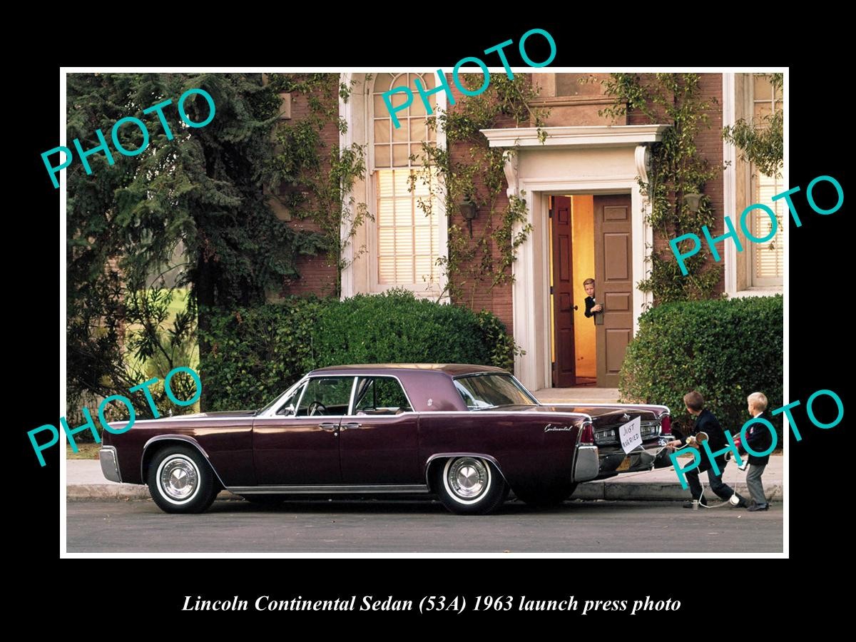 OLD POSTCARD SIZE PHOTO OF 1963 LINCOLN CONTINENTAL SEDAN LAUNCH PRESS PHOTO 2
