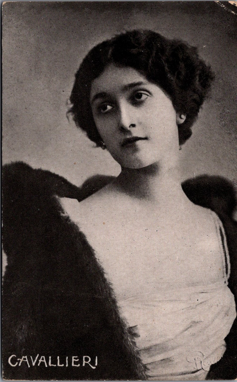 Lina Cavalieri Opera Singer Actress Portrait Postcard RPPC Early 1900s