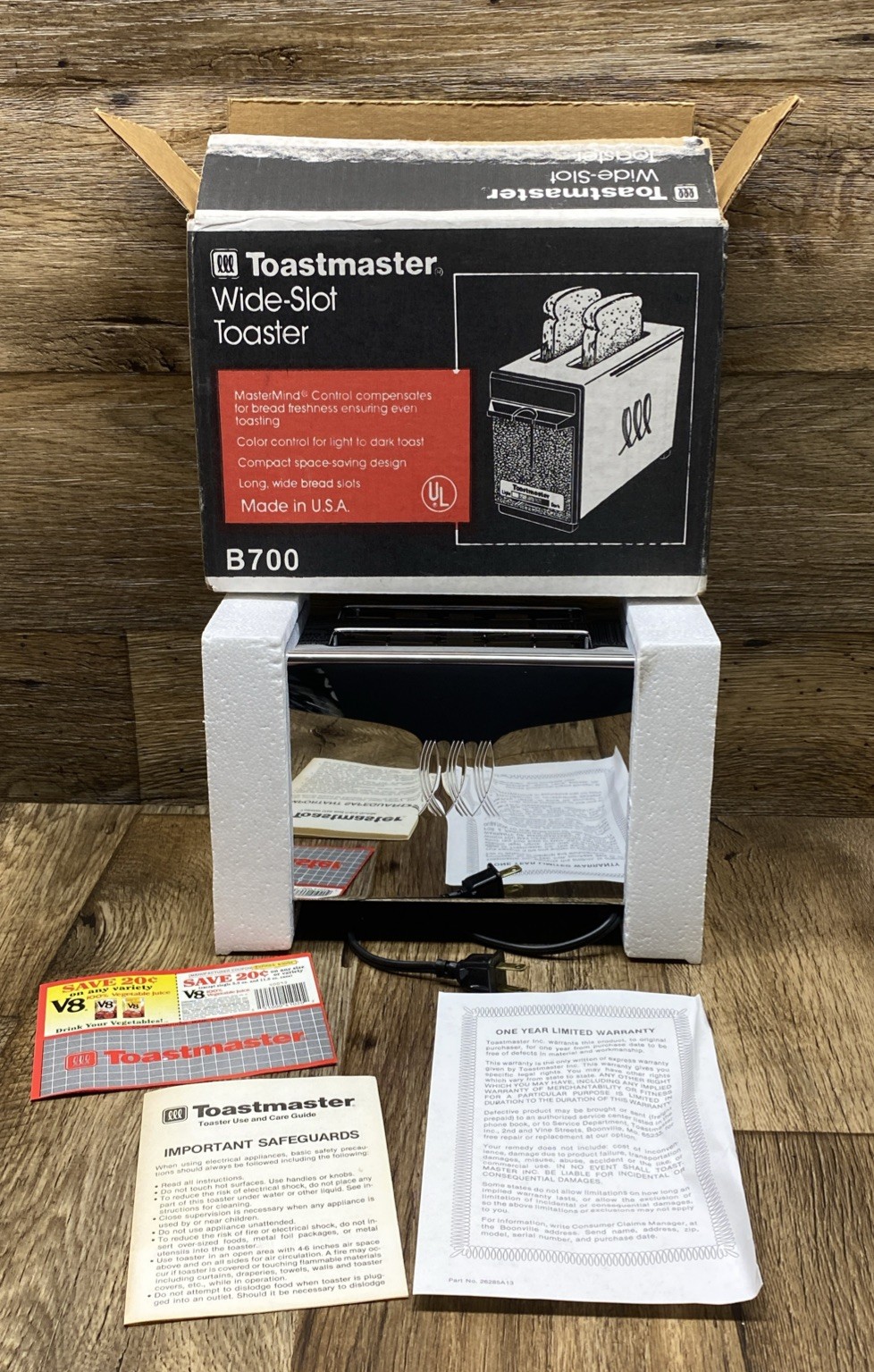 Vintage Toastmaster B700 Wide Slot Toaster Still in Original Box USA Made New