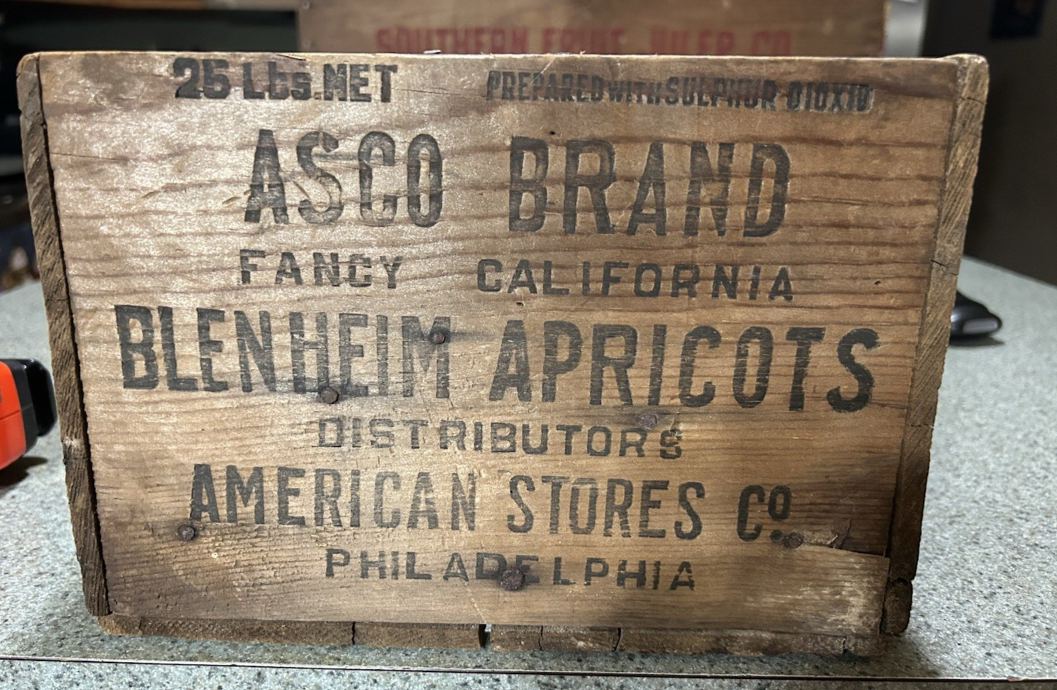 VINTAGE WOODEN CRATE ASCO BRAND CALIFORNIA APRICOTS AMERICAN STORES PHILADELPHIA