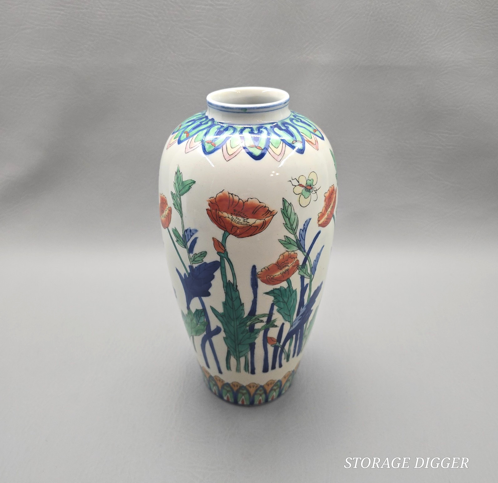 Vintage China Hand Painted Porcelain Poppy Floral Bee Baluster Vase 10