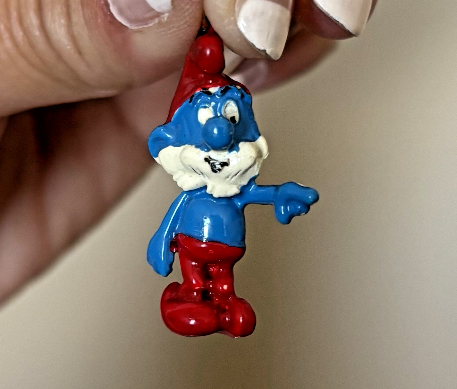 Vintage 1980s Enamel Painted Metal Poppa Smurf Pendant Peyo SEPP REPAIR