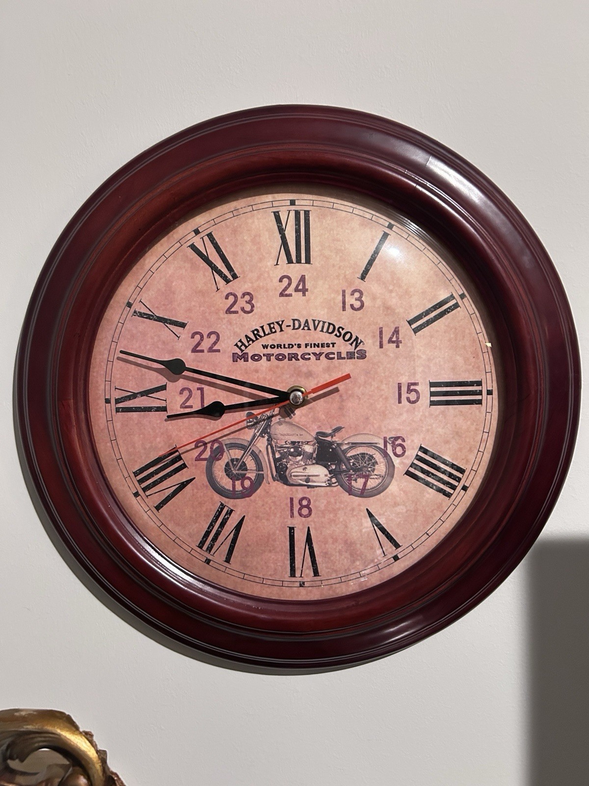 Vintage 2000 *working* Harley-Davidson Round clock