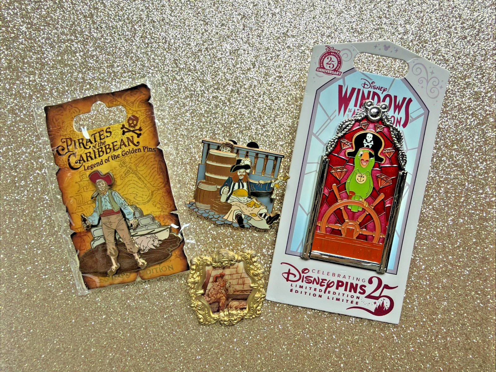 Pirates of the Caribbean Disney - 4 Pin Lot - Window Attraction Pig Jack Barrel