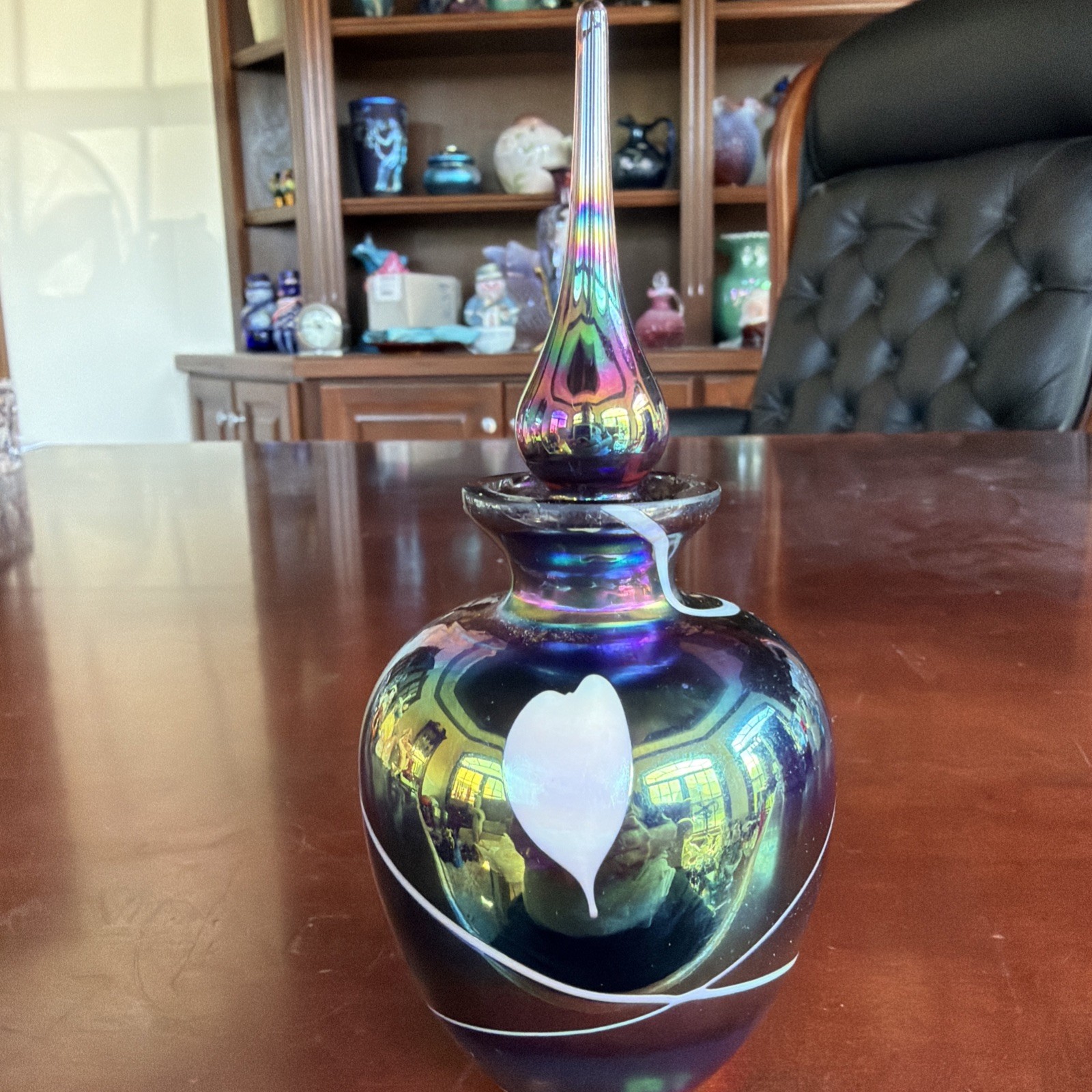Elegent MCM Amethyst Iridescent Carnival Hanging Hearts Perfume Bottle-Ex Con 6”