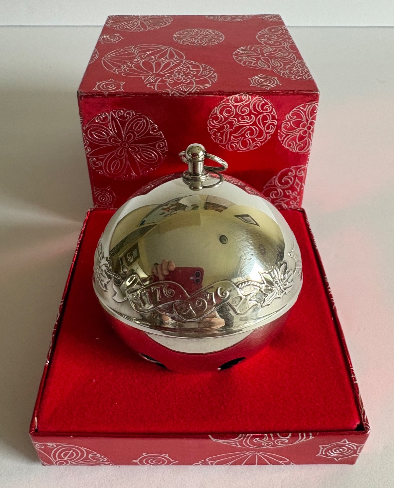 WALLACE SILVER PLATED ANNUAL SLEIGH BELL  ORNAMENT 1976