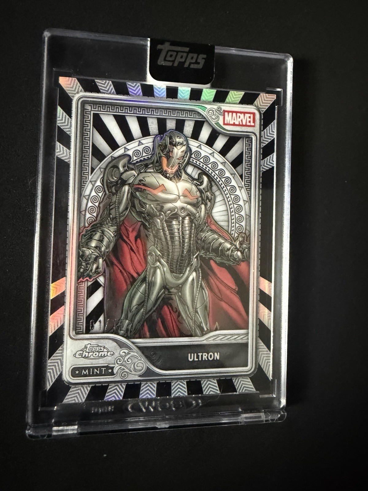 2026 Topps Mint Marvel ULTRON 01/10 Black foil Parallel Card #65 SSP