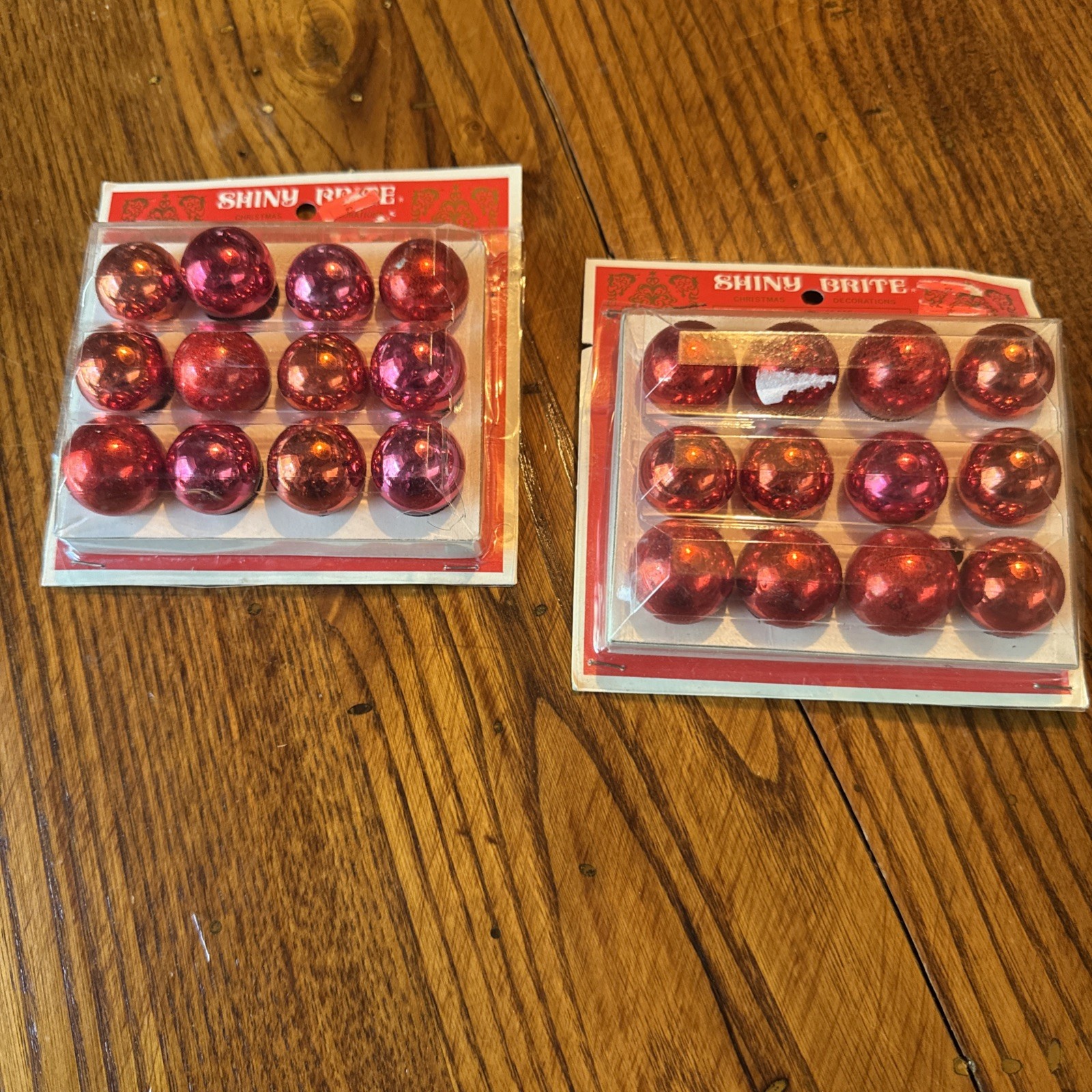 Vtg Miniature Shiny Brite Red Christmas Ornaments 12 in Package 1950’s Old Stock