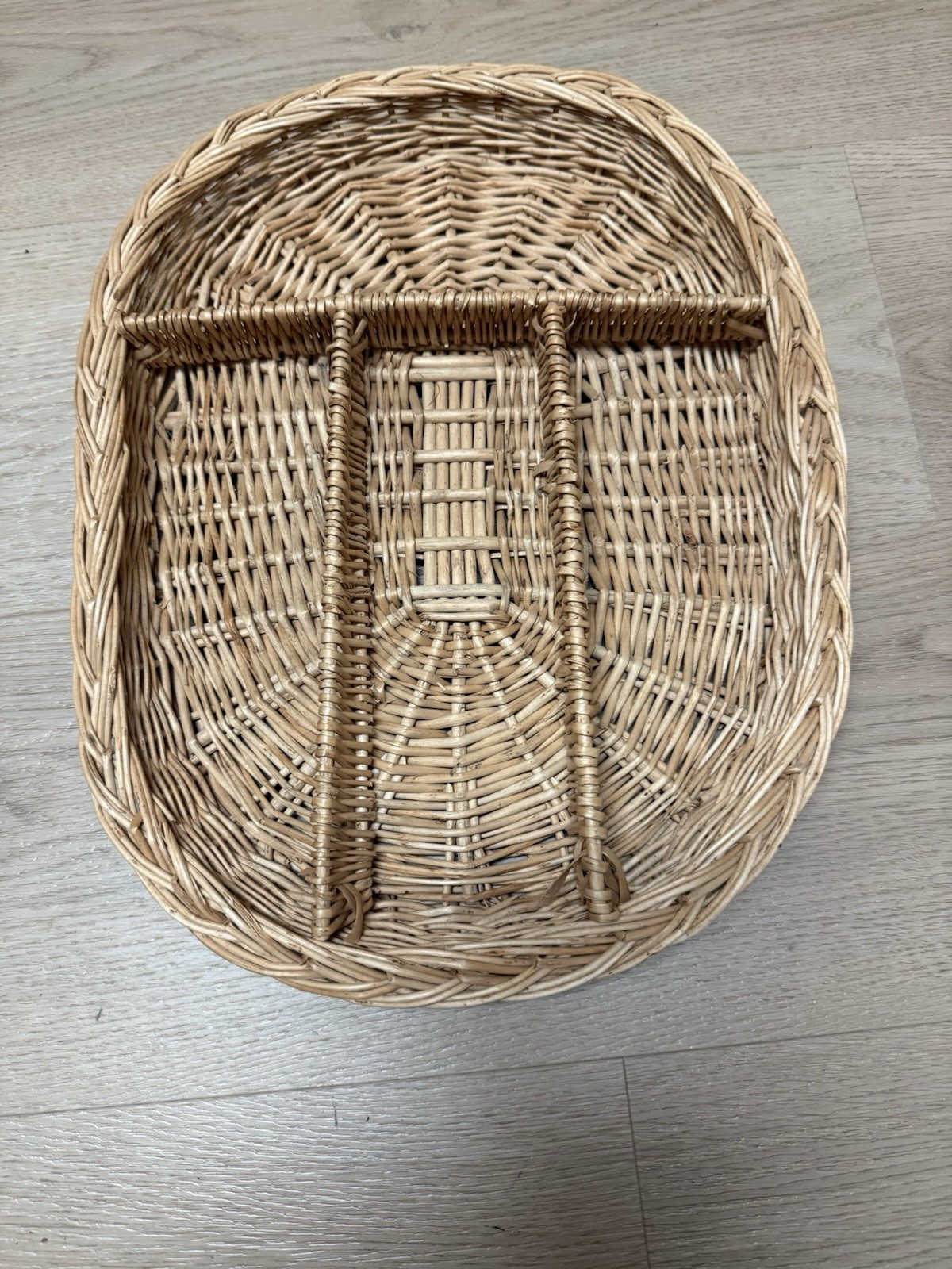 Vintage Woven Wicker/Rattan Gathering Basket – Fruit, Nut & Harvest Basket Vintage Woven Wicker/Rattan Gathering Basket – Fruit, Nut & Harvest Basket
