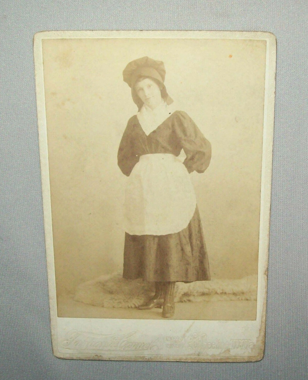 Antique vtg ca 1880s Young Maid Wearing Uniform Occupational Cabinet Card Photo