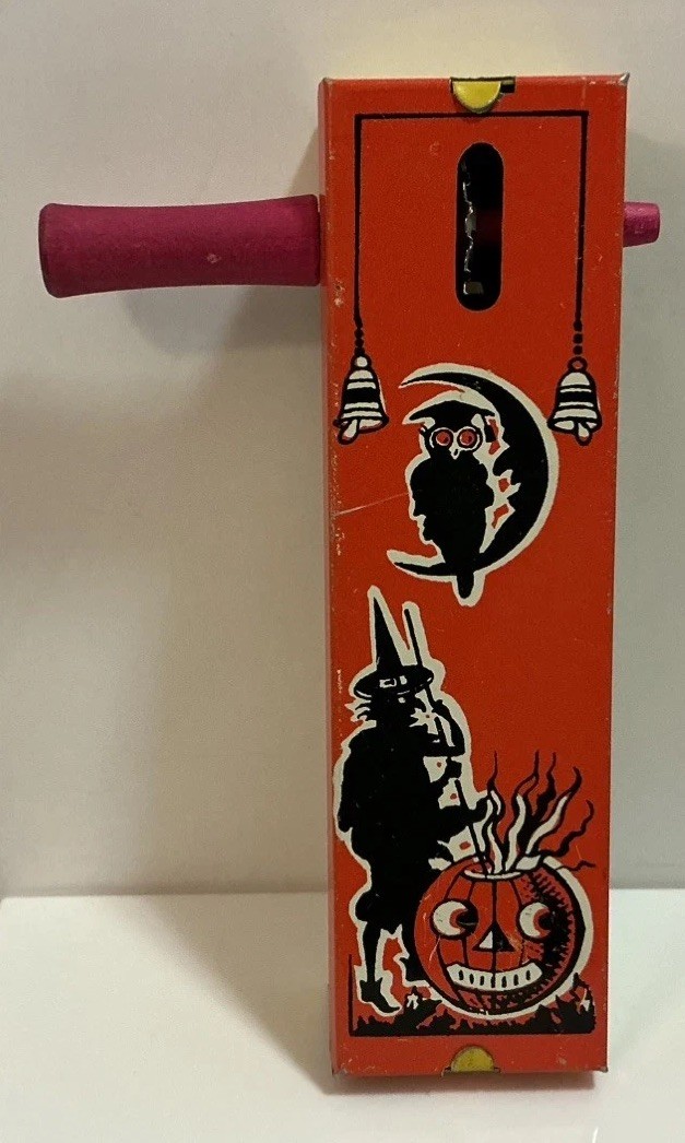 VINTAGE KIRCHHOF TIN LITHO HALLOWEEN RATCHET NOISEMAKER WITCH OWL MOON 4 1/2”