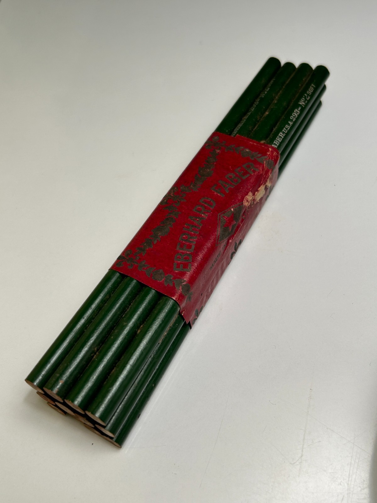 (12) Antique Eberhard Faber Green 293 No. 2 Soft Pencils Unsharpened c1900 (12) Antique Eberhard Faber Green 293 No. 2 Soft Pencils Unsharpened c1900