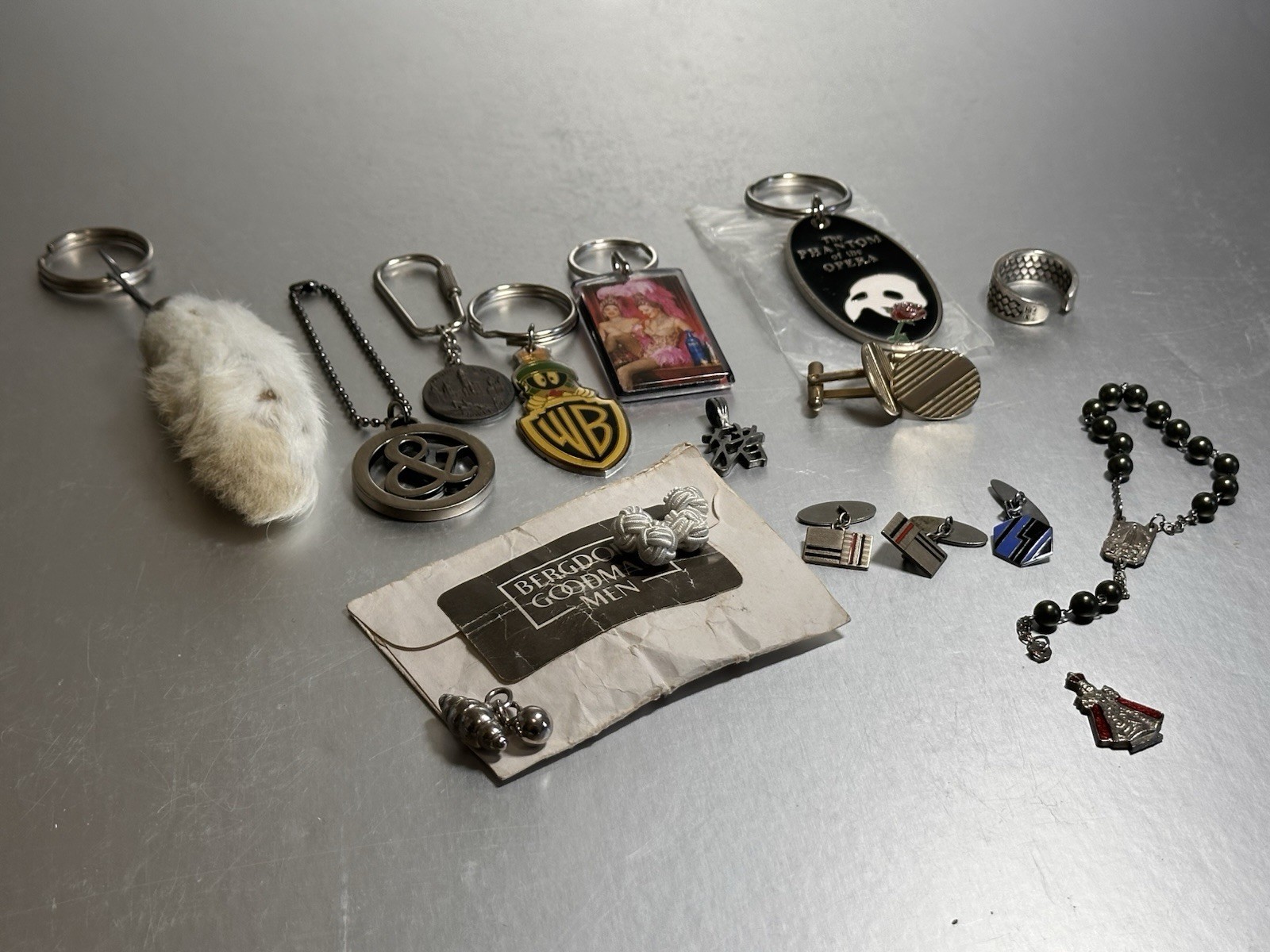 Grandpa\'s Junk Drawer VTG Keyrings ~ BV Ring Sz 9 ~ BG Cufflink ~ Rabbit Foot