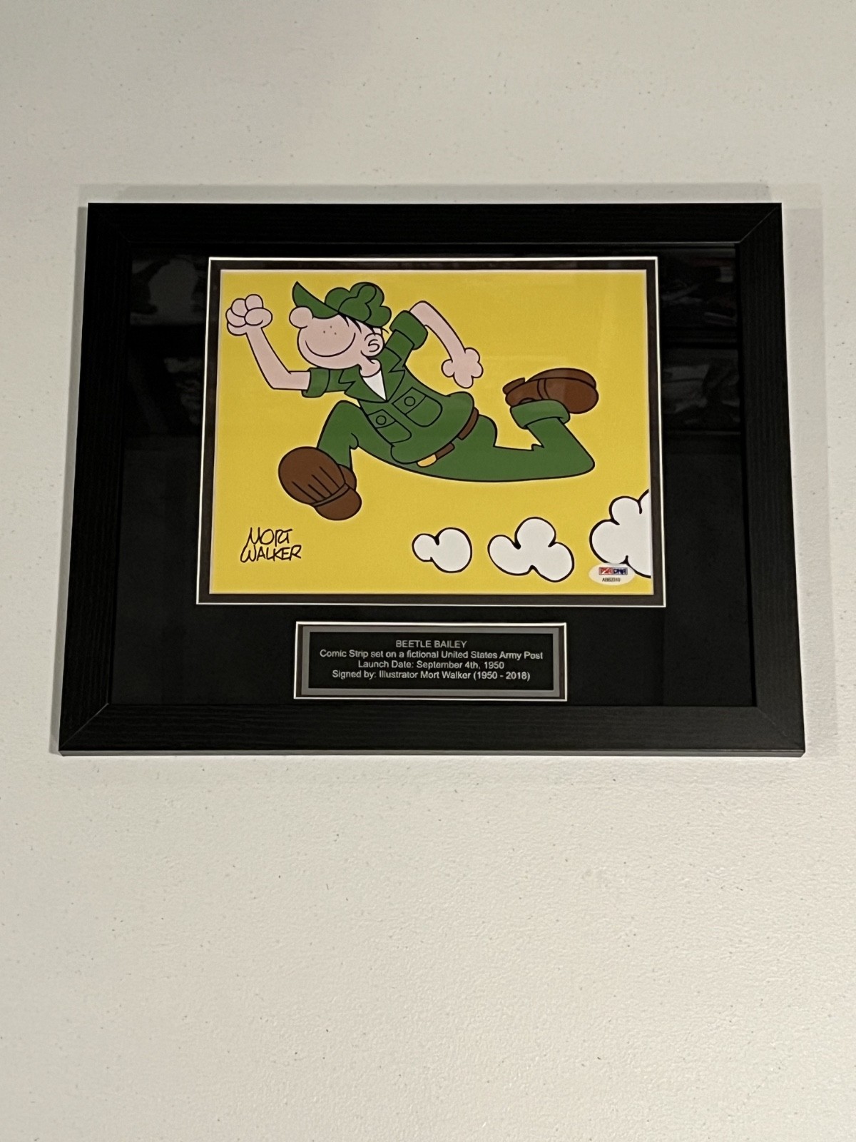 11x14 Framed BEETLE BAILEY 8x10 photo signed by Illustrator Mort Walker PSA DNA