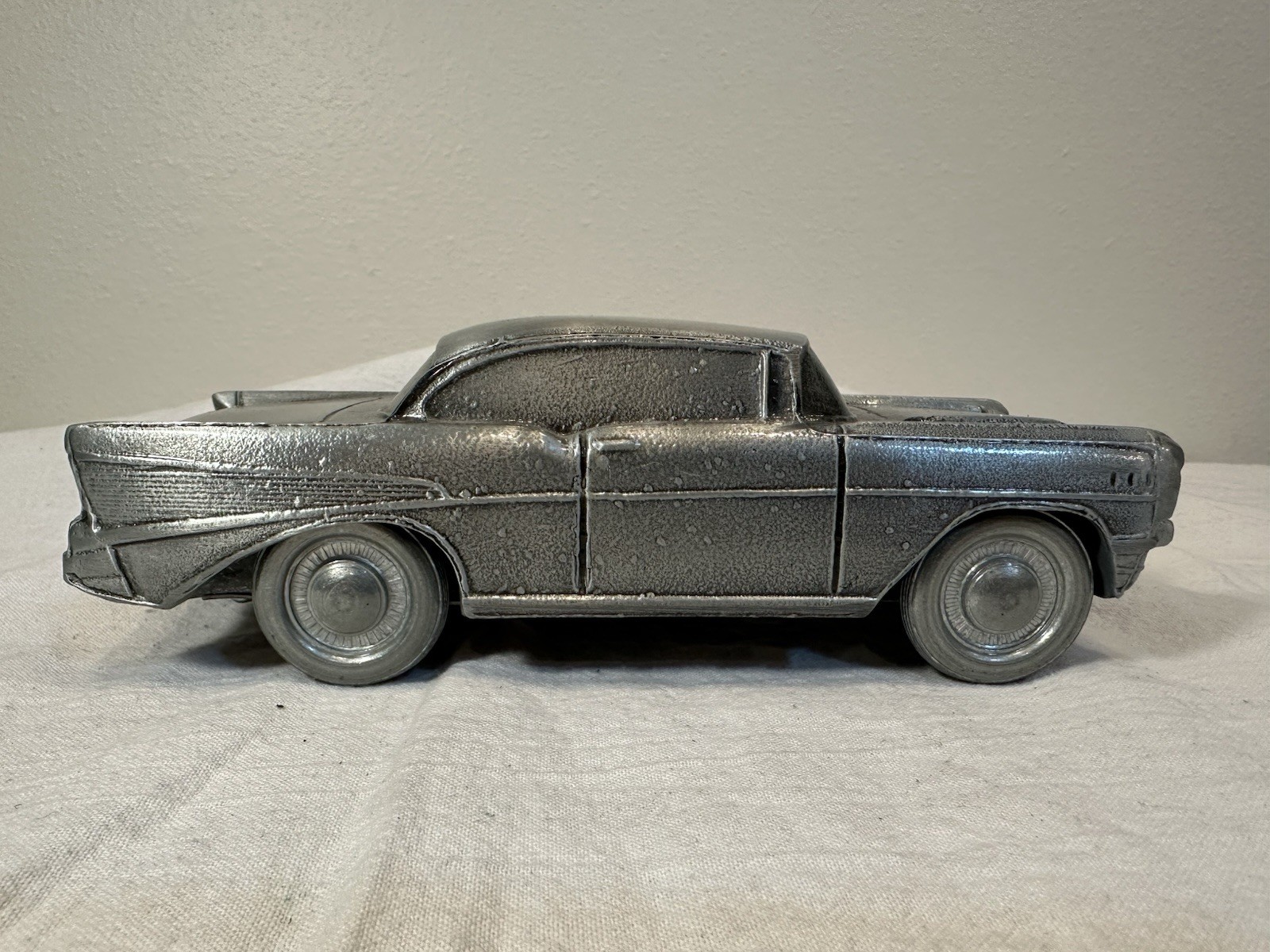 Vintage 1974 Banthrico S&T Bank Metal Chevy Car Coin Bank