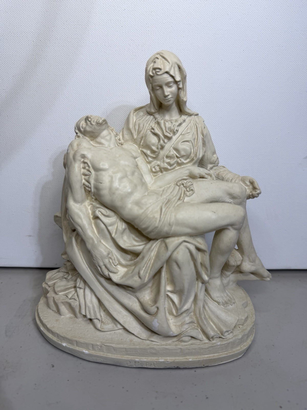 Vintage 1963 Austin Production Pieta Jesus Mary Statue 8” X 7”