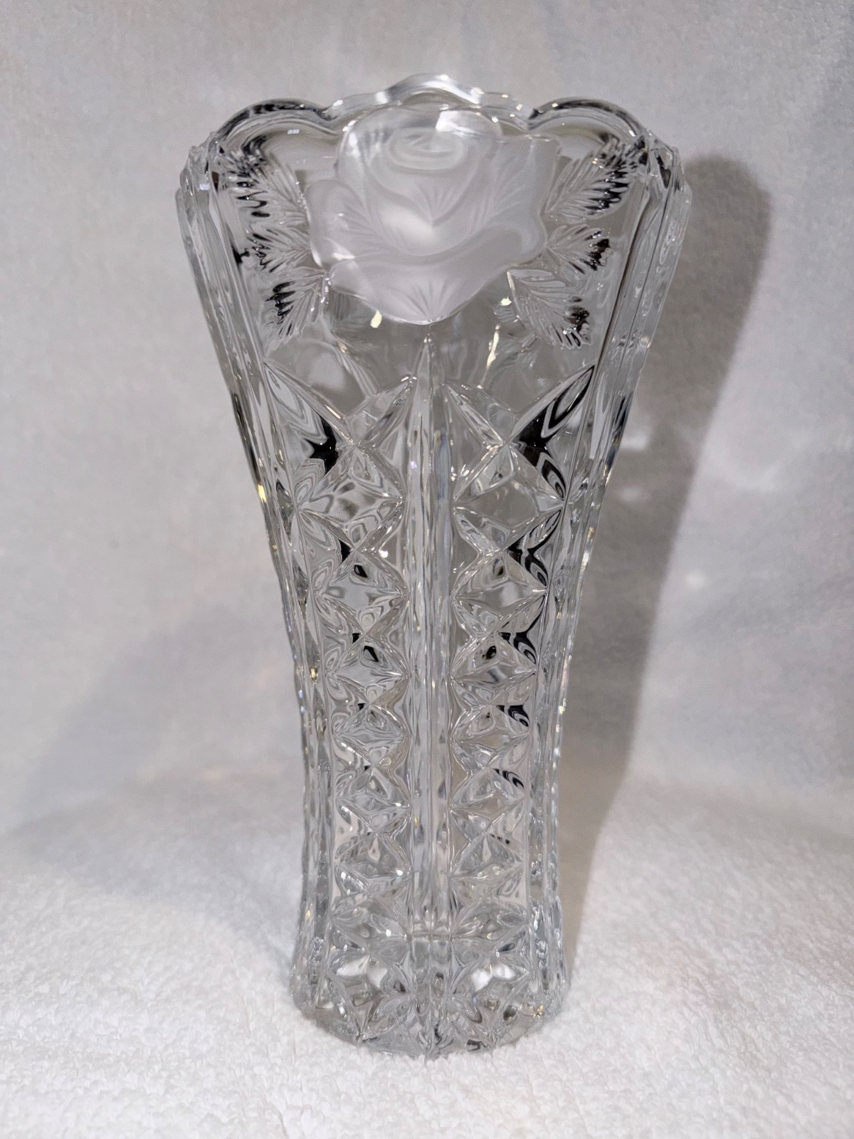 Vintage Anna Hutte Decorative Frosted Roses Lead Crystal Glass Vase
