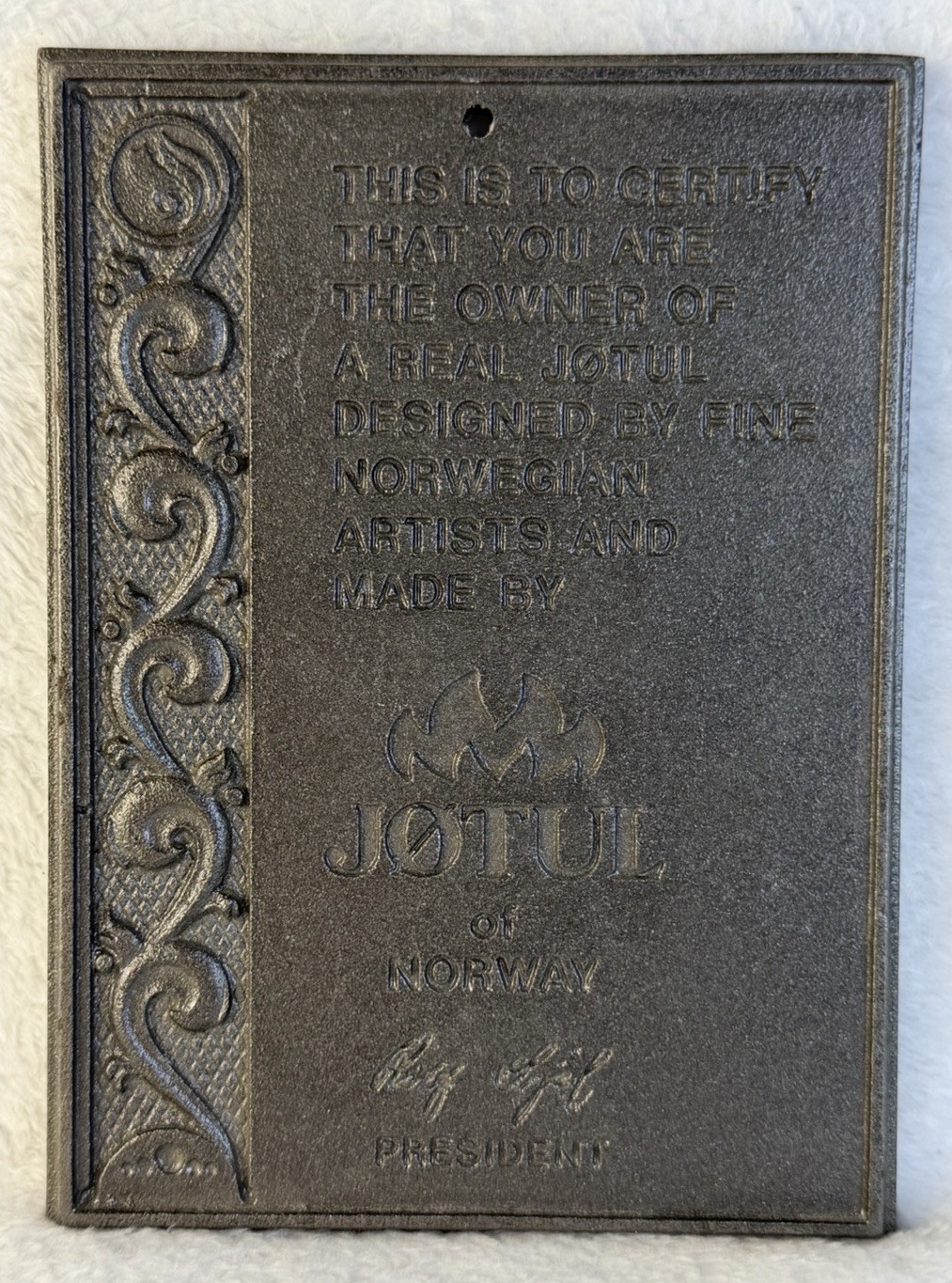 Vintage JOTUL Cast Iron Owner Plaque Sign 7.25\