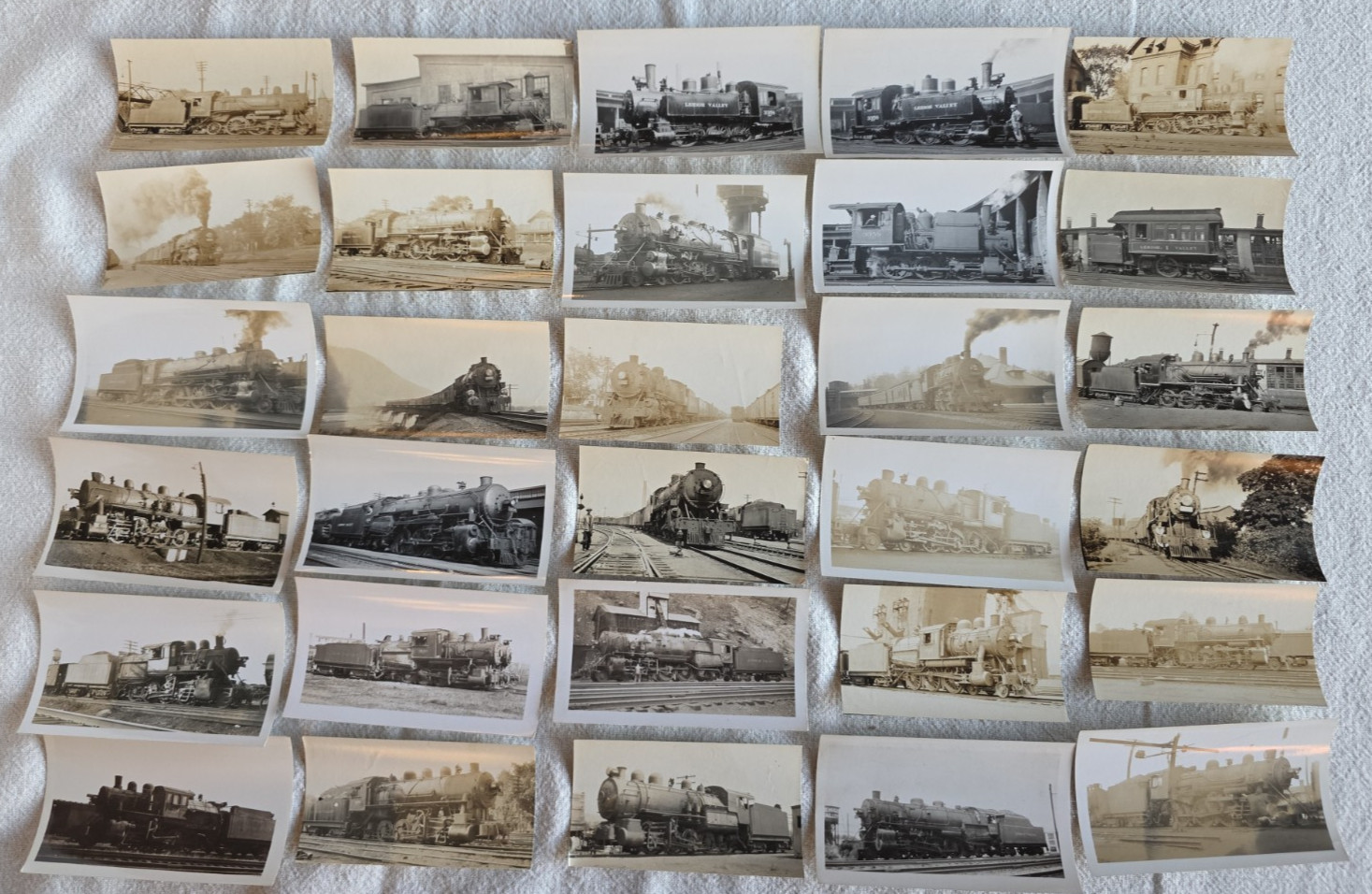 C. 1940s Lehigh Valley Railroad Locomotive Operations Snapshot Photo Lot of 63 C. 1940s Lehigh Valley Railroad Locomotive Operations Snapshot Photo Lot of 63