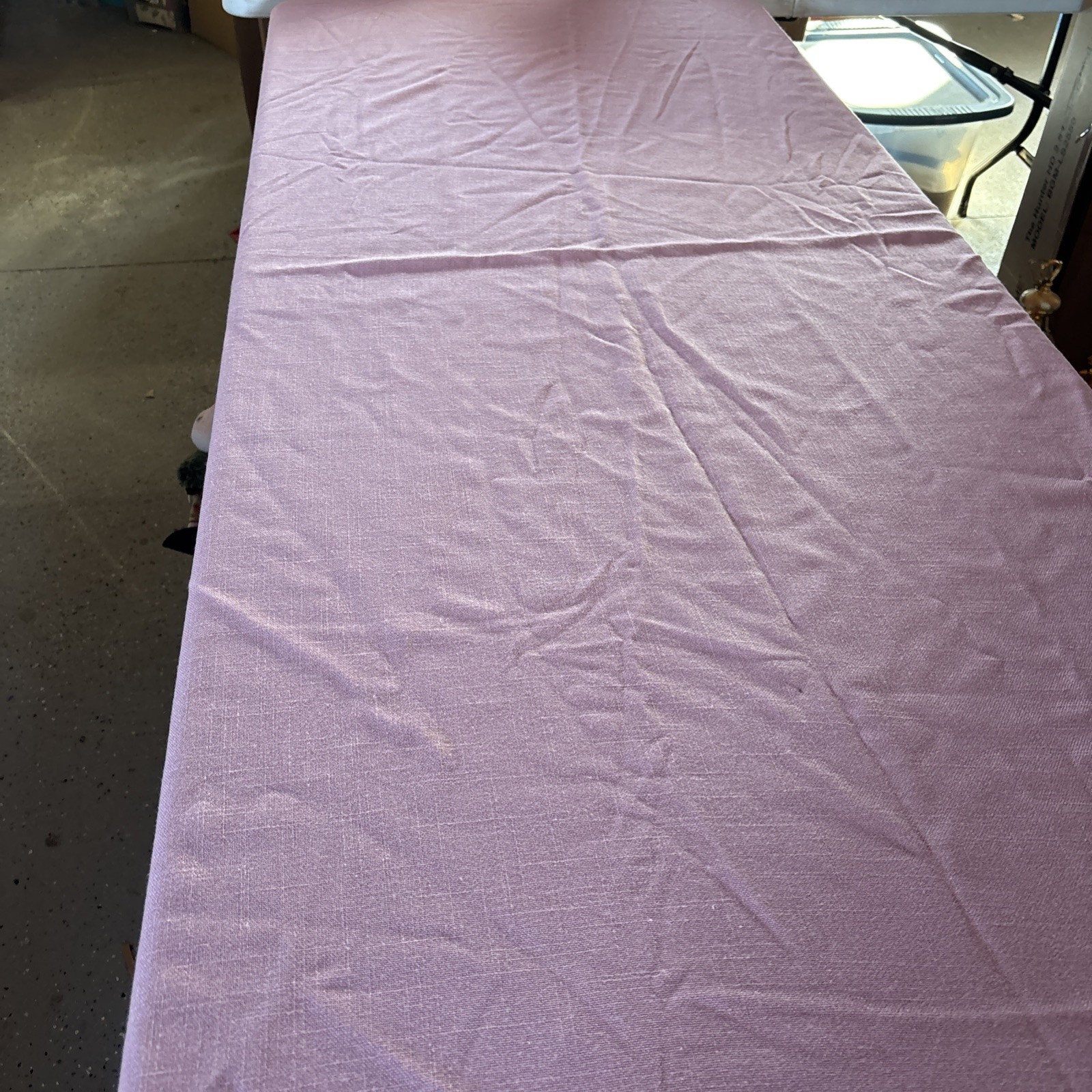 Pink Mauve Rose Oval Linen Tablecloth 100x60” Good Condition