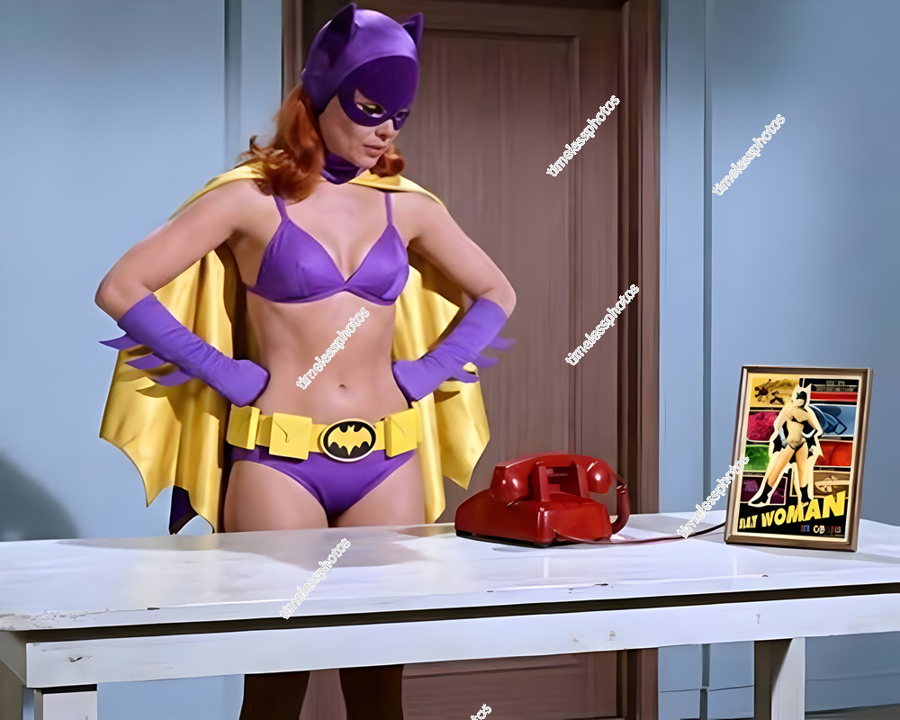 YVONNE CRAIG BATMAN ACTRESS CELEBRITY BIKINI 8\ YVONNE CRAIG BATMAN ACTRESS CELEBRITY BIKINI 8\