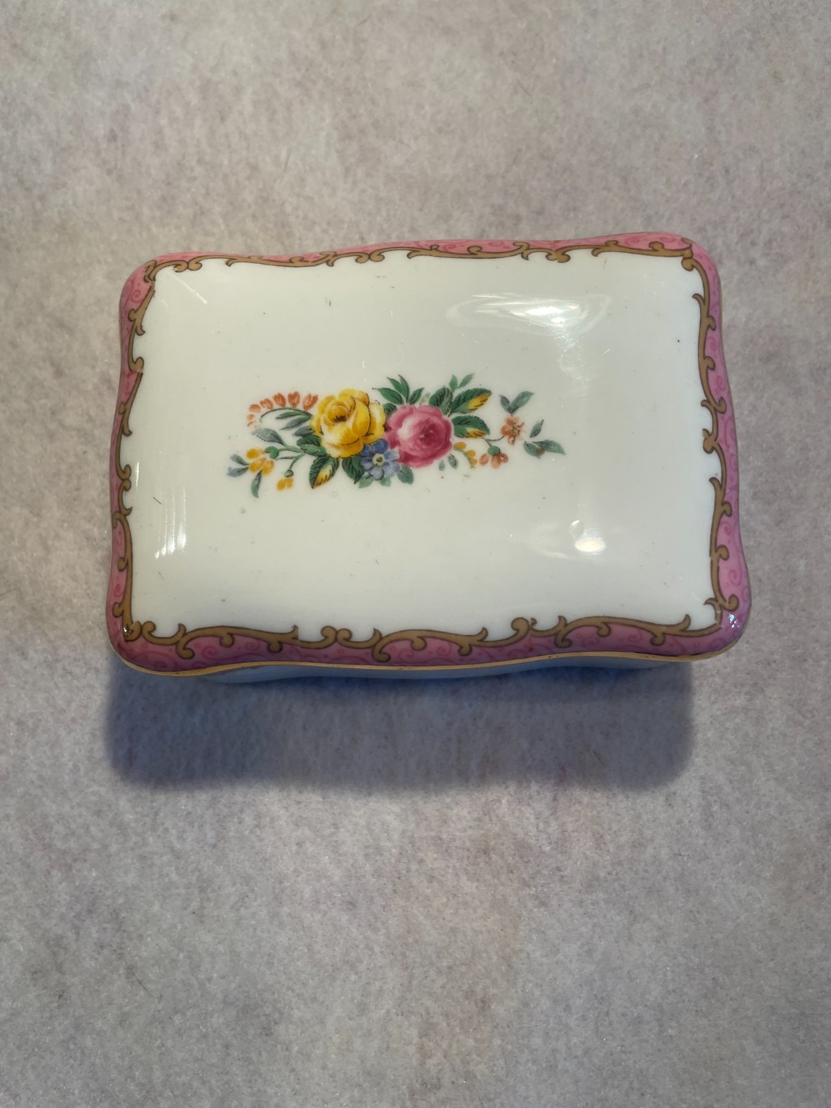Vintage Staffordshire Bone China box w/ nested ash trays. BEAUTIFUL Vintage Staffordshire Bone China box w/ nested ash trays. BEAUTIFUL