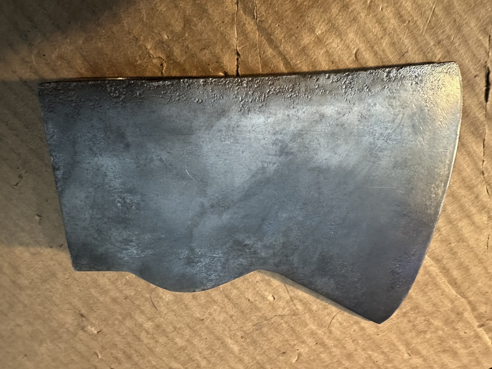 LARGE HEAVY PLUMB 4 LB AXE HEAD JERSEY STYLE    USA