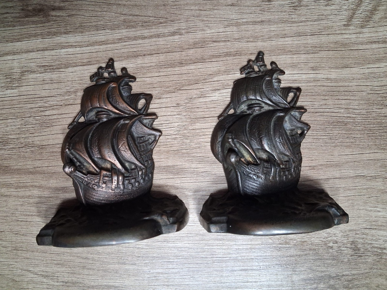 Vintage BRON-MET Galleon Ship Bookends Cast Iron Elizabeth 1558-1603