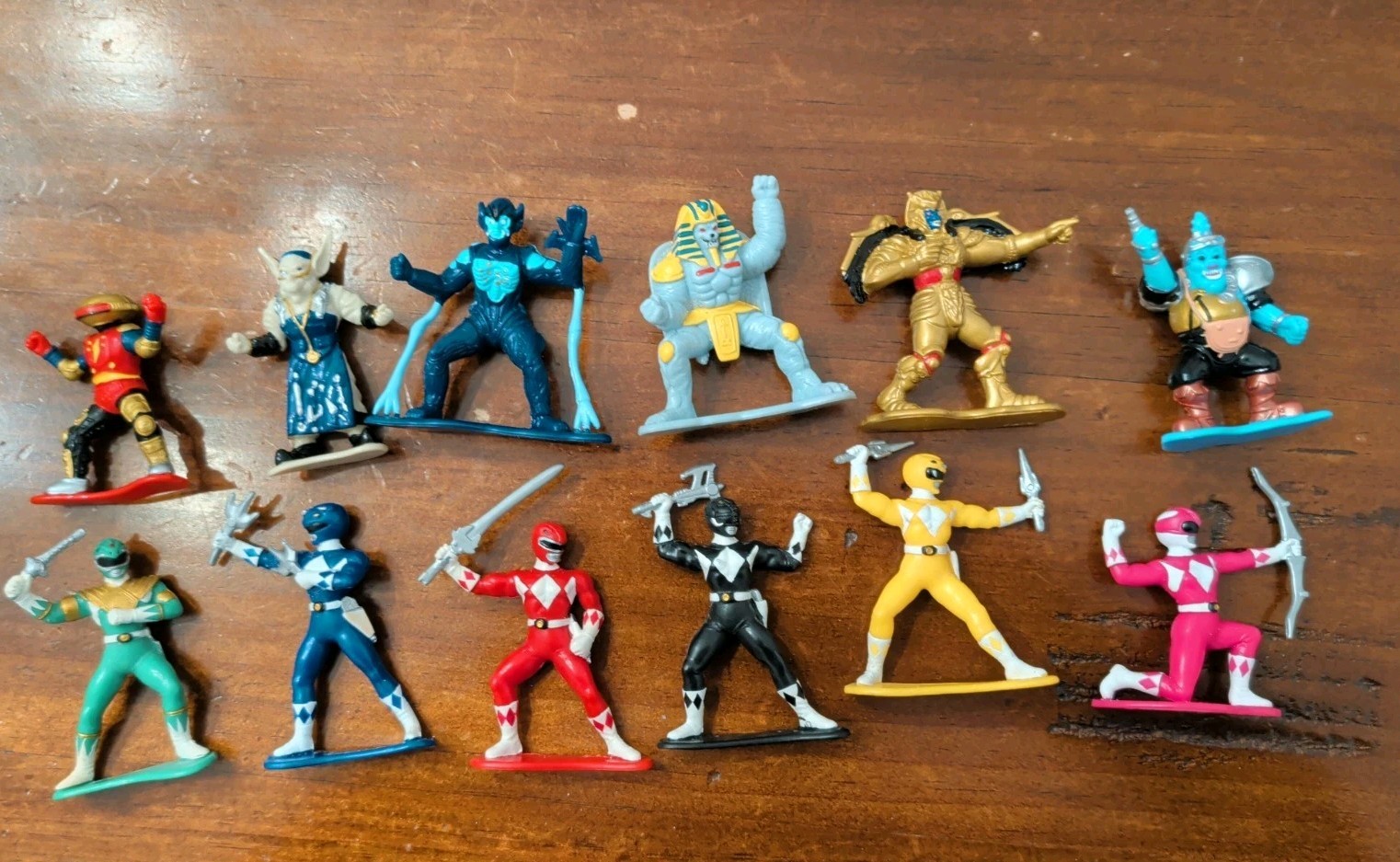 1993 Bandai Mighty Morphin Power Rangers  PVC 3\