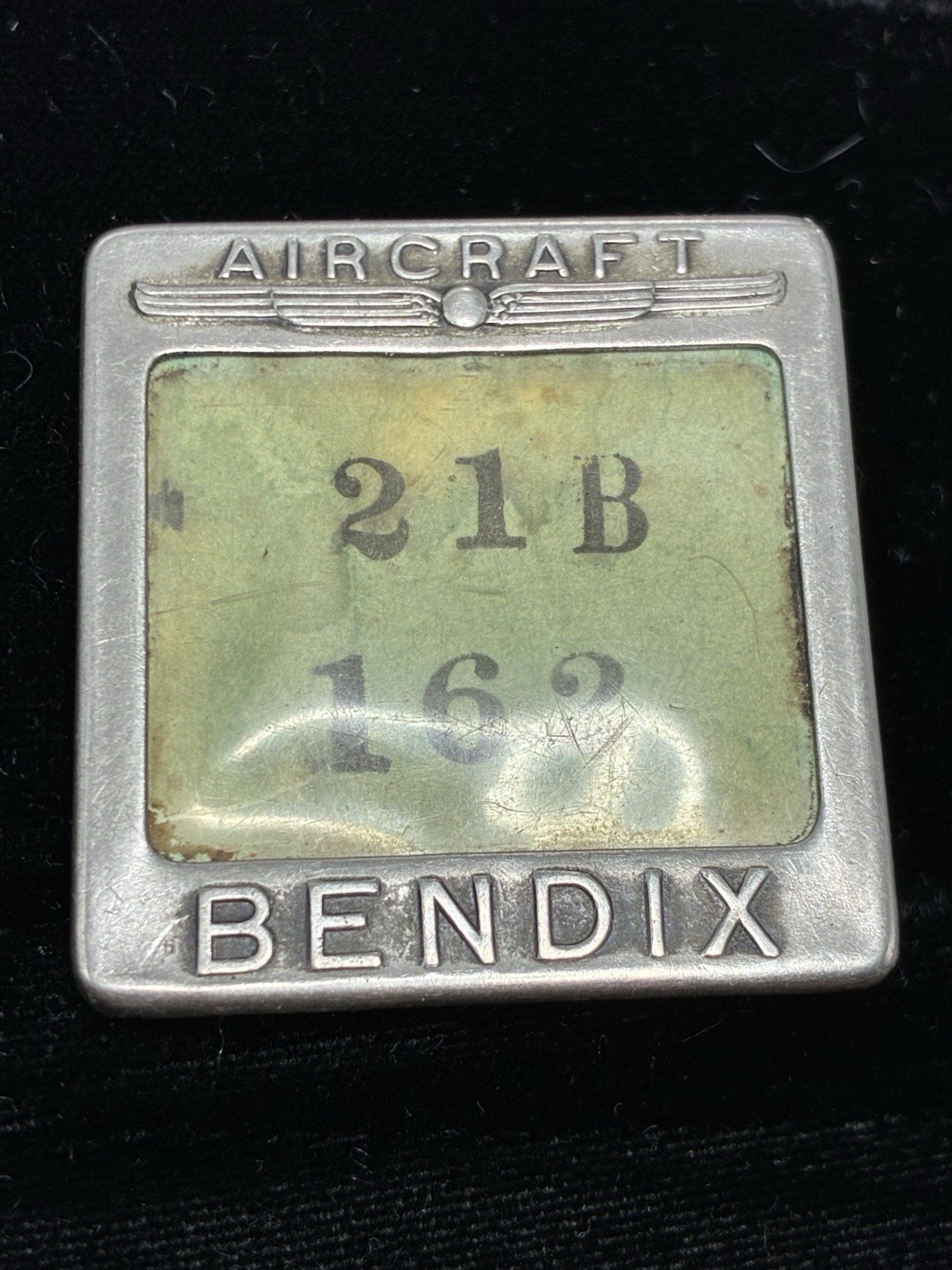 Vintage BENDIX AIRCRAFT Numbered Workers Badge 21B162