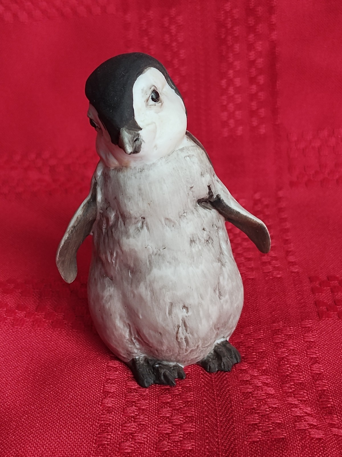 Vintage Kaiser Porcelain Penguin Figurine 698 Vintage Kaiser Porcelain Penguin Figurine 698