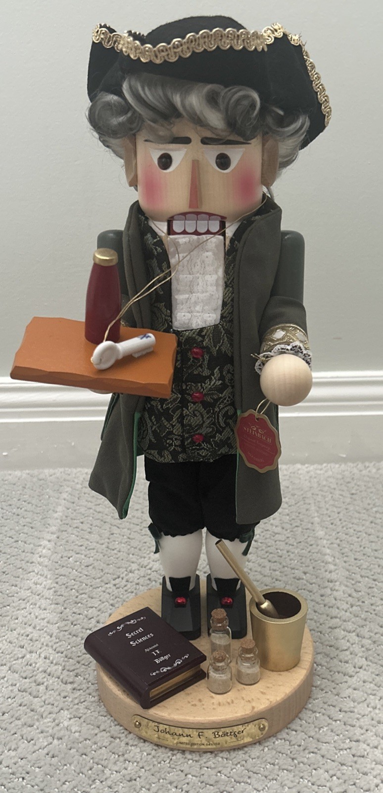 Steinbech Nutcracker JOHANN F. BÖTTGER Limited Edition Steinbech Nutcracker JOHANN F. BÖTTGER Limited Edition
