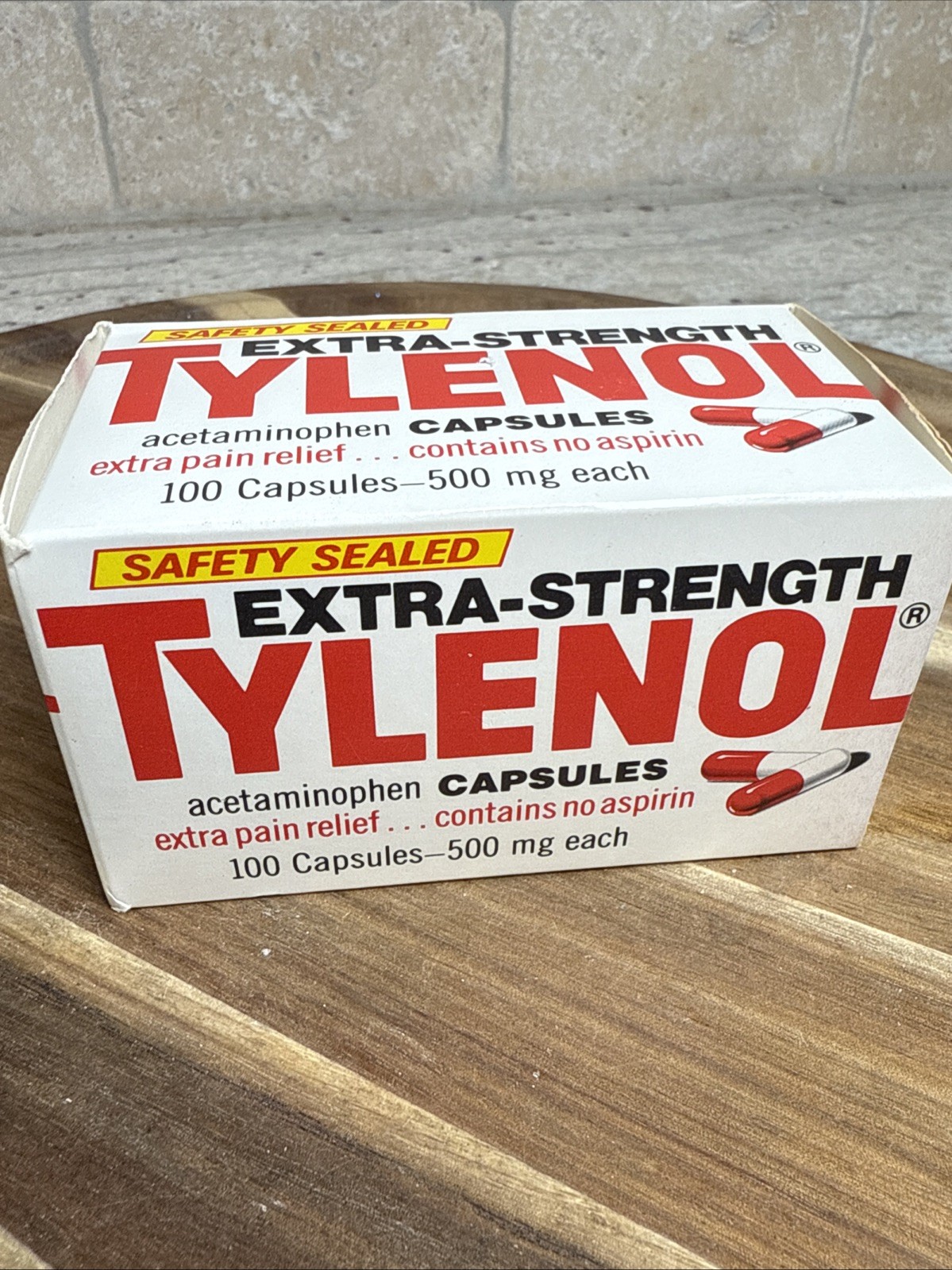 Rare Vintage Tylenol Acetaminophenl 100 Capsules EXP 1987 Sealed Box Full Bottle