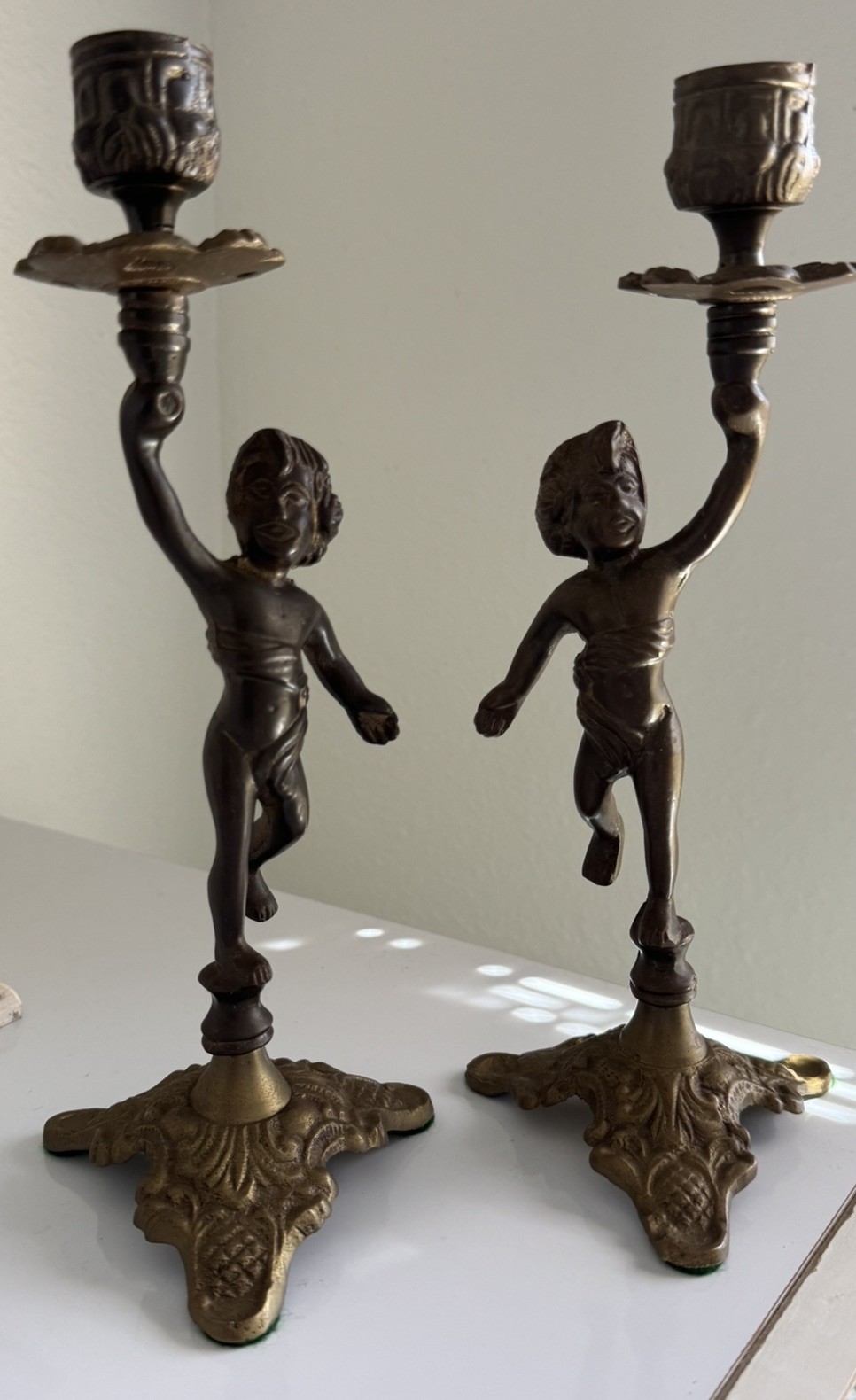 Lot of 2 Vintage Ornate Brass Cherub Candlestick Holders w/ Footed Base 9.5” EUC