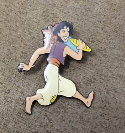 Vintage Aladdin Running With Bread And Abu Disney Pin