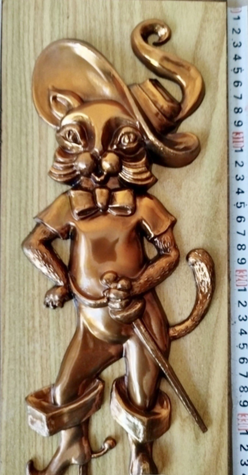 Vintage Plaque Cat in Boots Souvenir Olympic Puss in Boots Plaque Original Vintage Plaque Cat in Boots Souvenir Olympic Puss in Boots Plaque Original