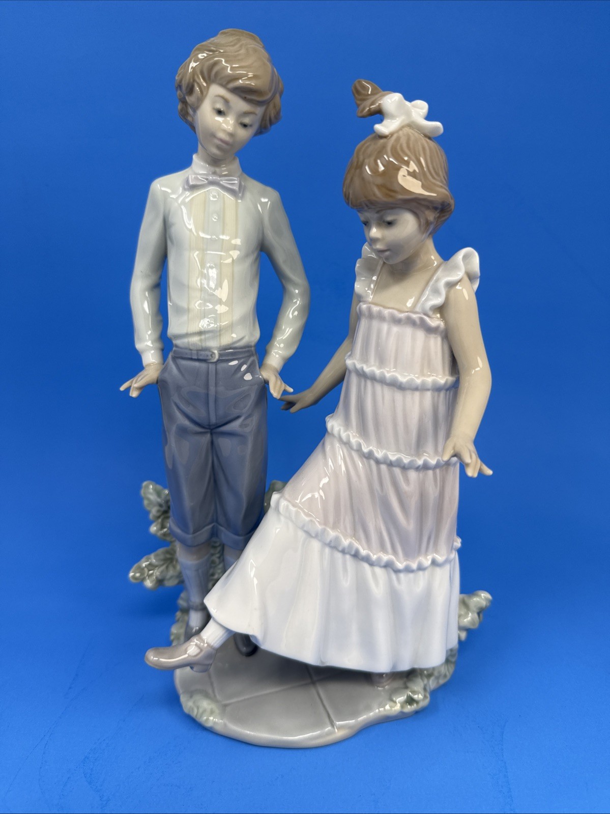 Lladro #5426 “One Two Three” Boy Girl Dancing Figurine 10.75” Spain No Box Lladro #5426 “One Two Three” Boy Girl Dancing Figurine 10.75” Spain No Box