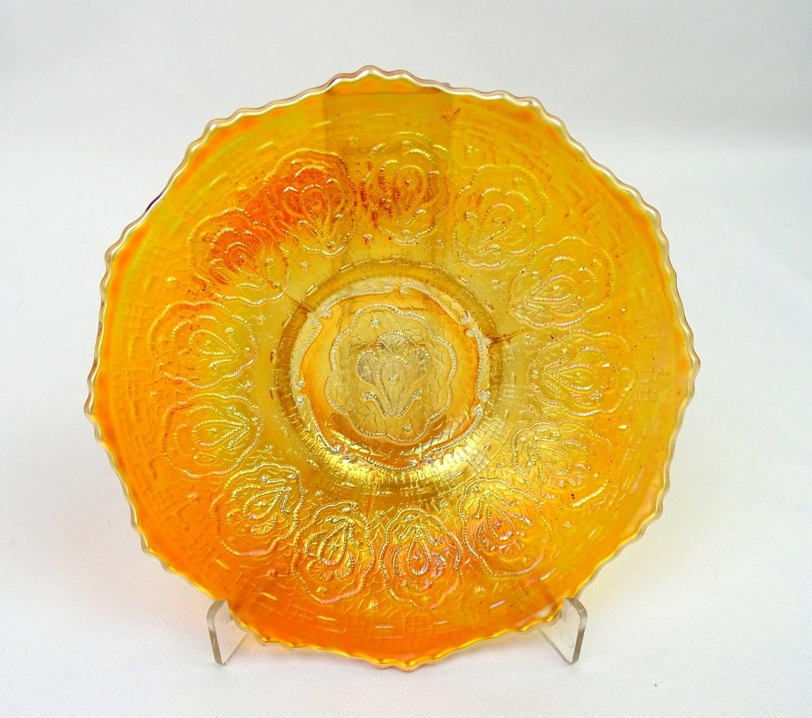 Fenton Carnival Glass Iridescent Marigold Persian Medallion 6 1/8