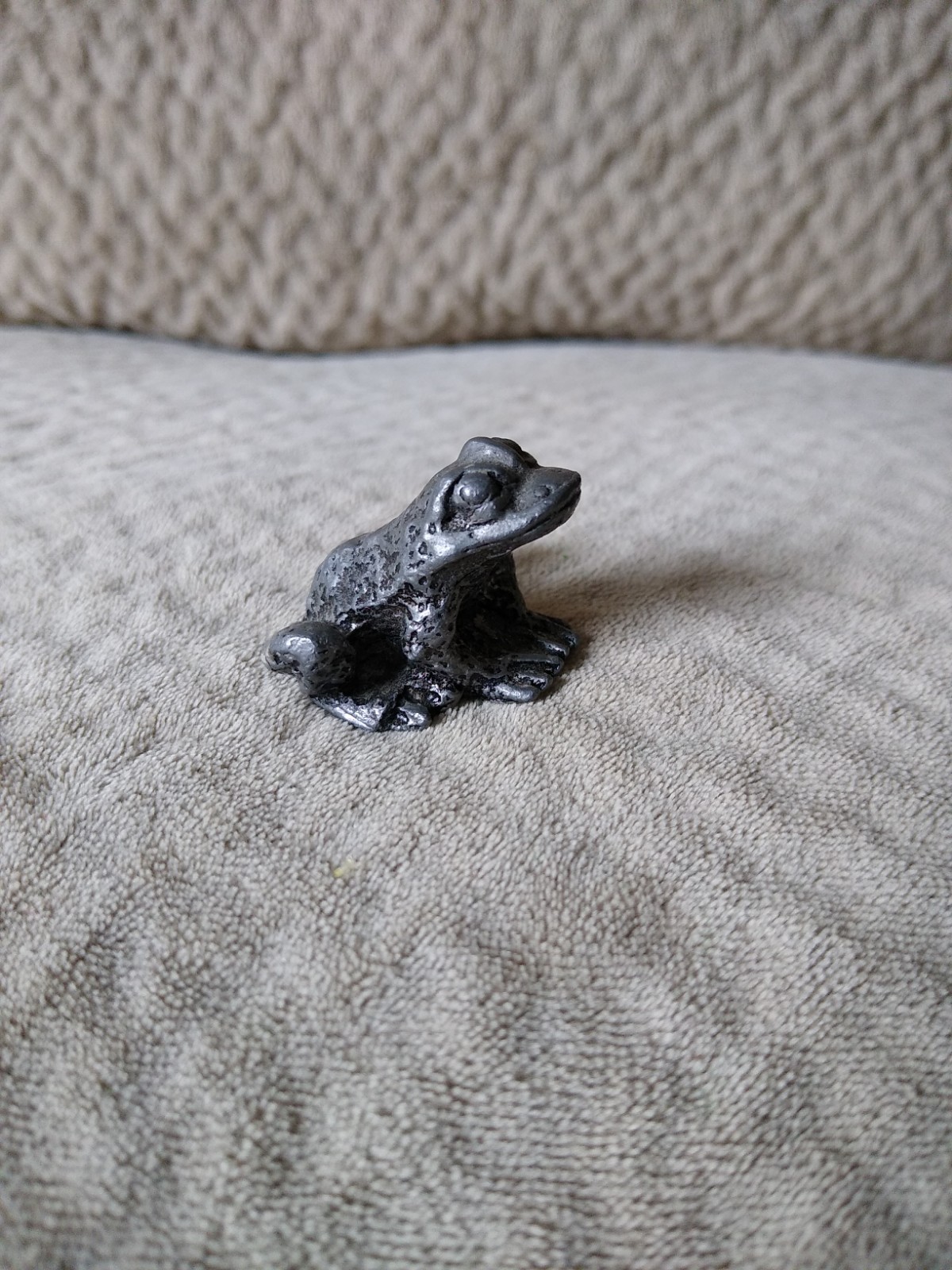 Vintage Pewter Frog Toad Small Figurine Vintage Pewter Frog Toad Small Figurine