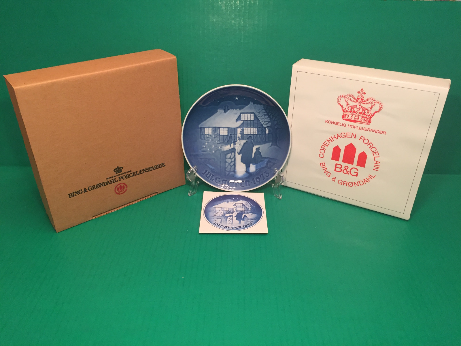 NEW 1973 B&G Bing and Grondahl Christmas Plate Original Gift Boxes 1st Quality