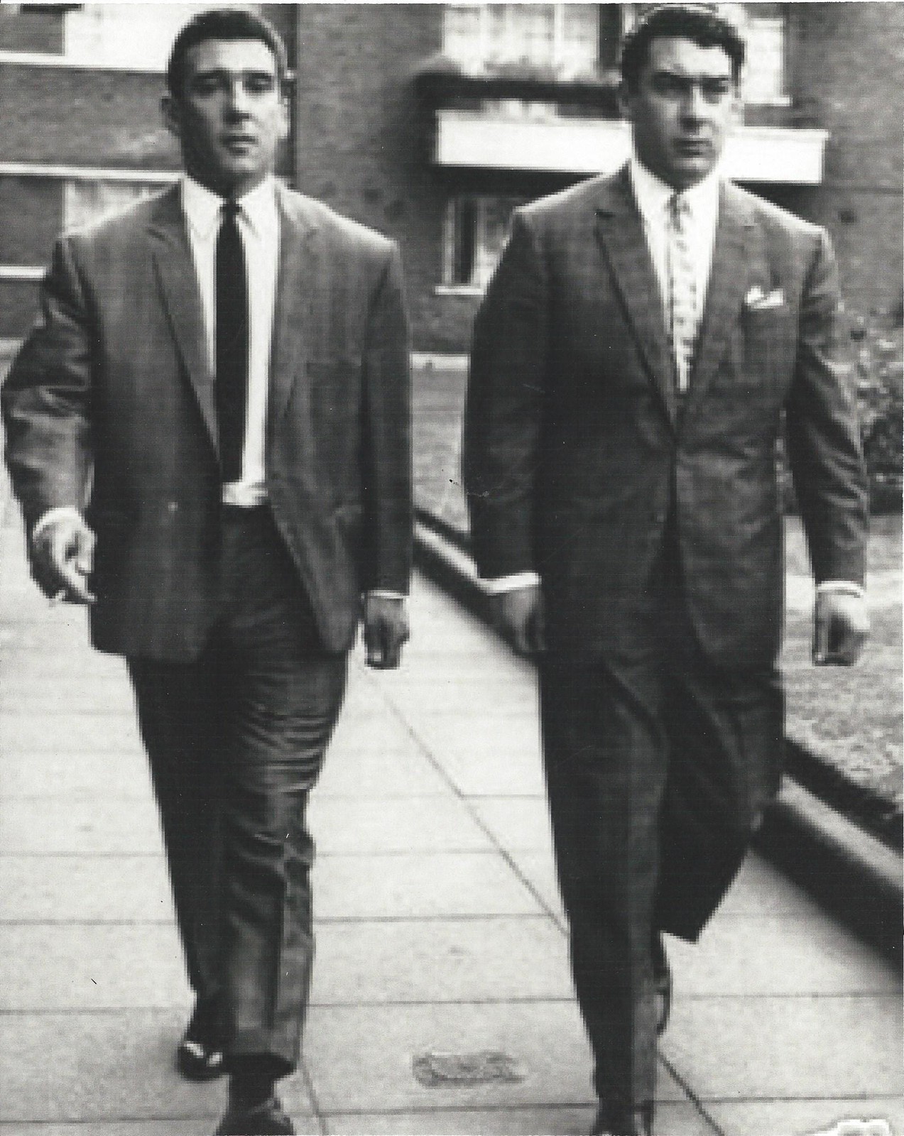 THE KRAY TWINS 8X10 PHOTO MAFIA ORGANIZED CRIME MOBSTER MOB PICTURE