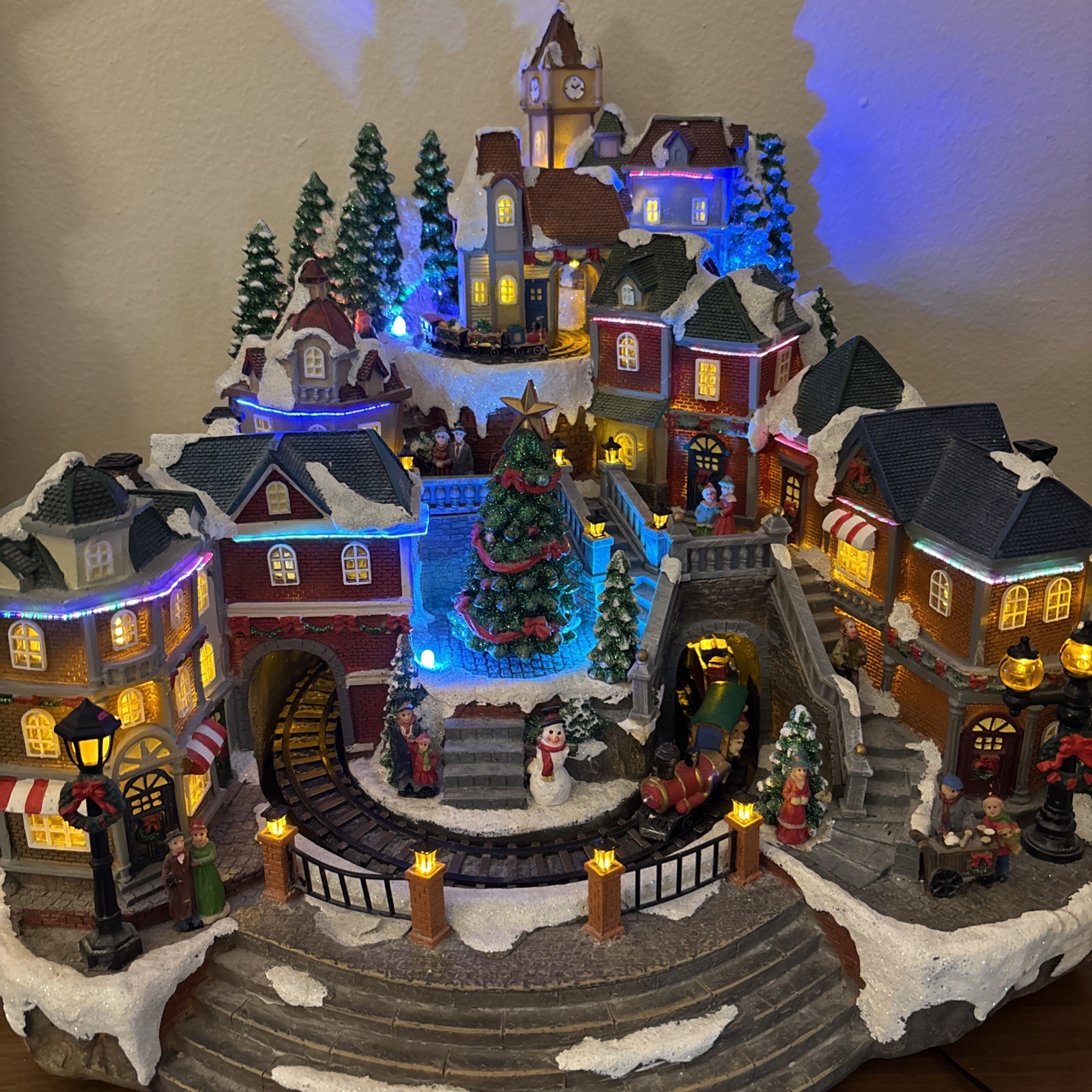 Costco Christmas LED Light-Up Musical Village - Motion Does Not Work - Read Costco Christmas LED Light-Up Musical Village - Motion Does Not Work - Read
